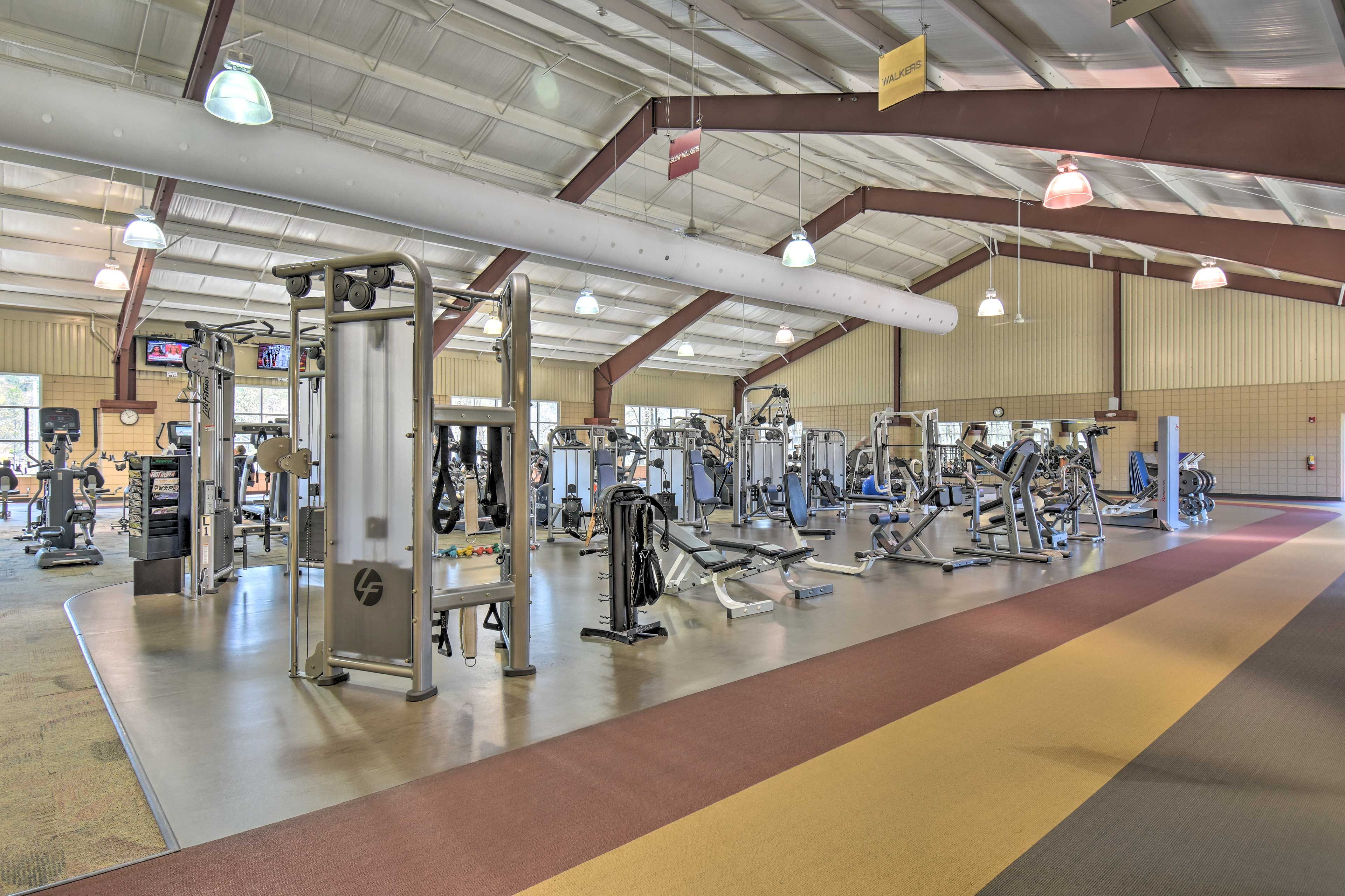 Hot Springs Village Community Amenities