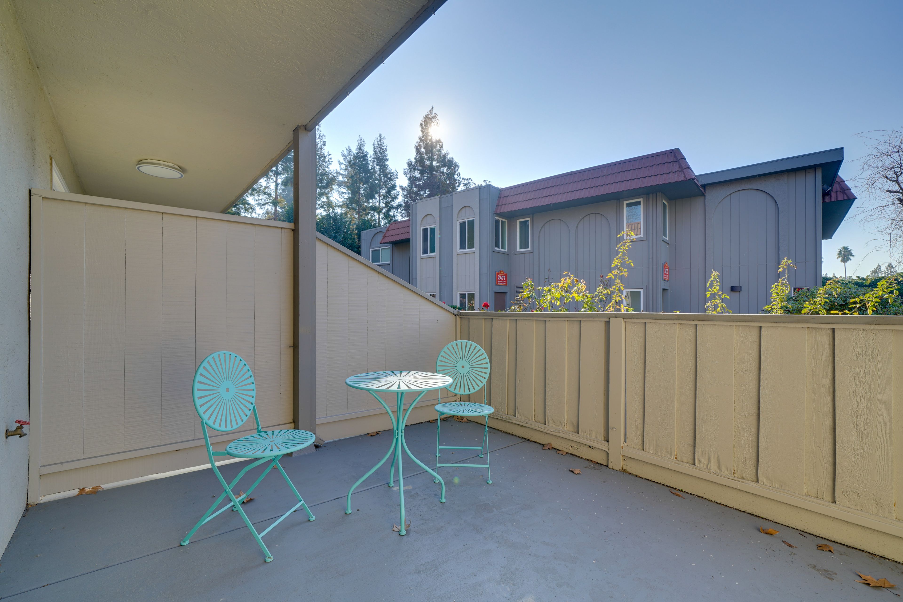 Pleasanton Vacation Rental | 1BR | 1BA | 600 Sq Ft | Exterior Steps to Access
