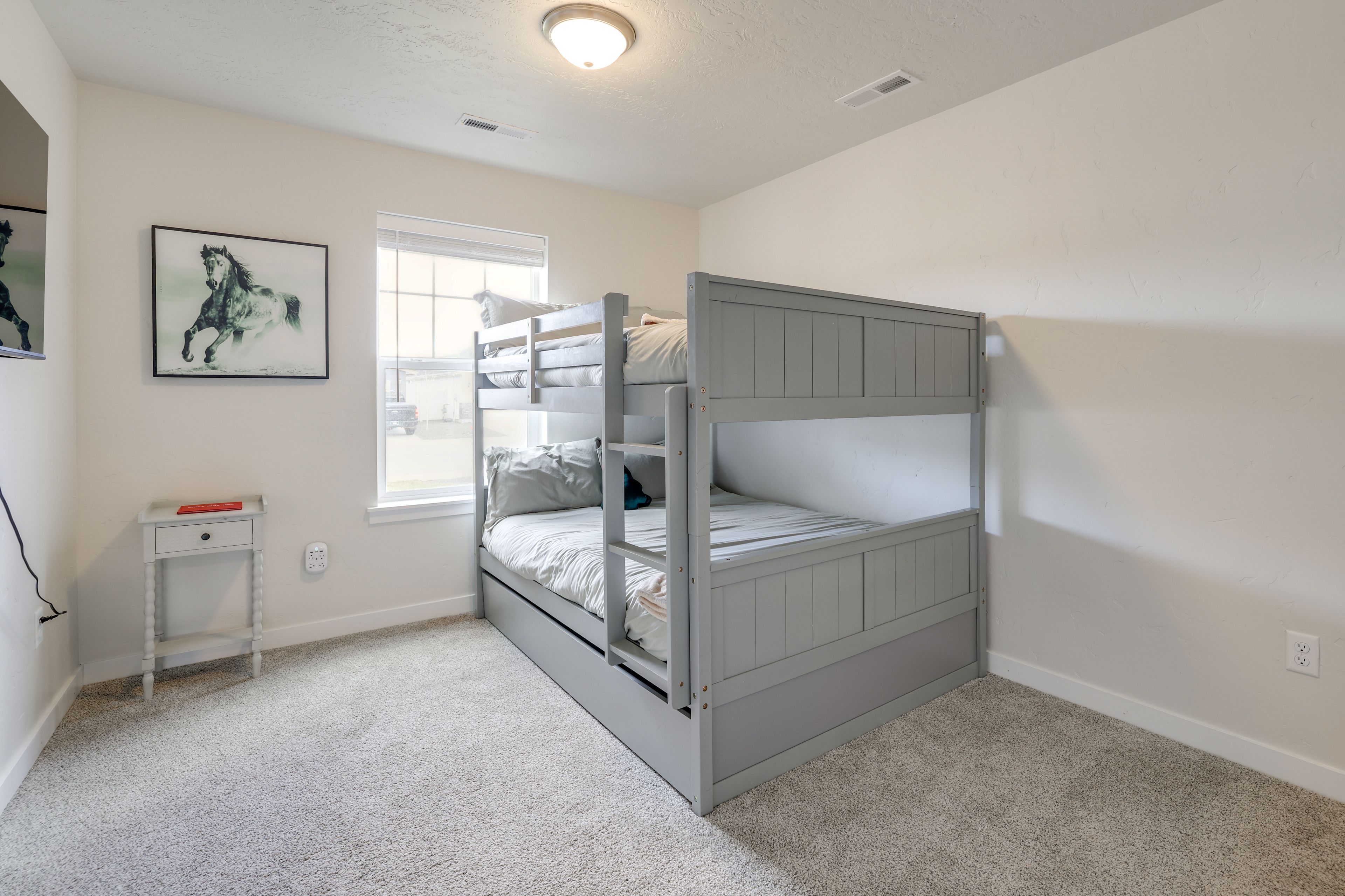 Bedroom 3 | Full Bunk Bed w/ Twin Trundle