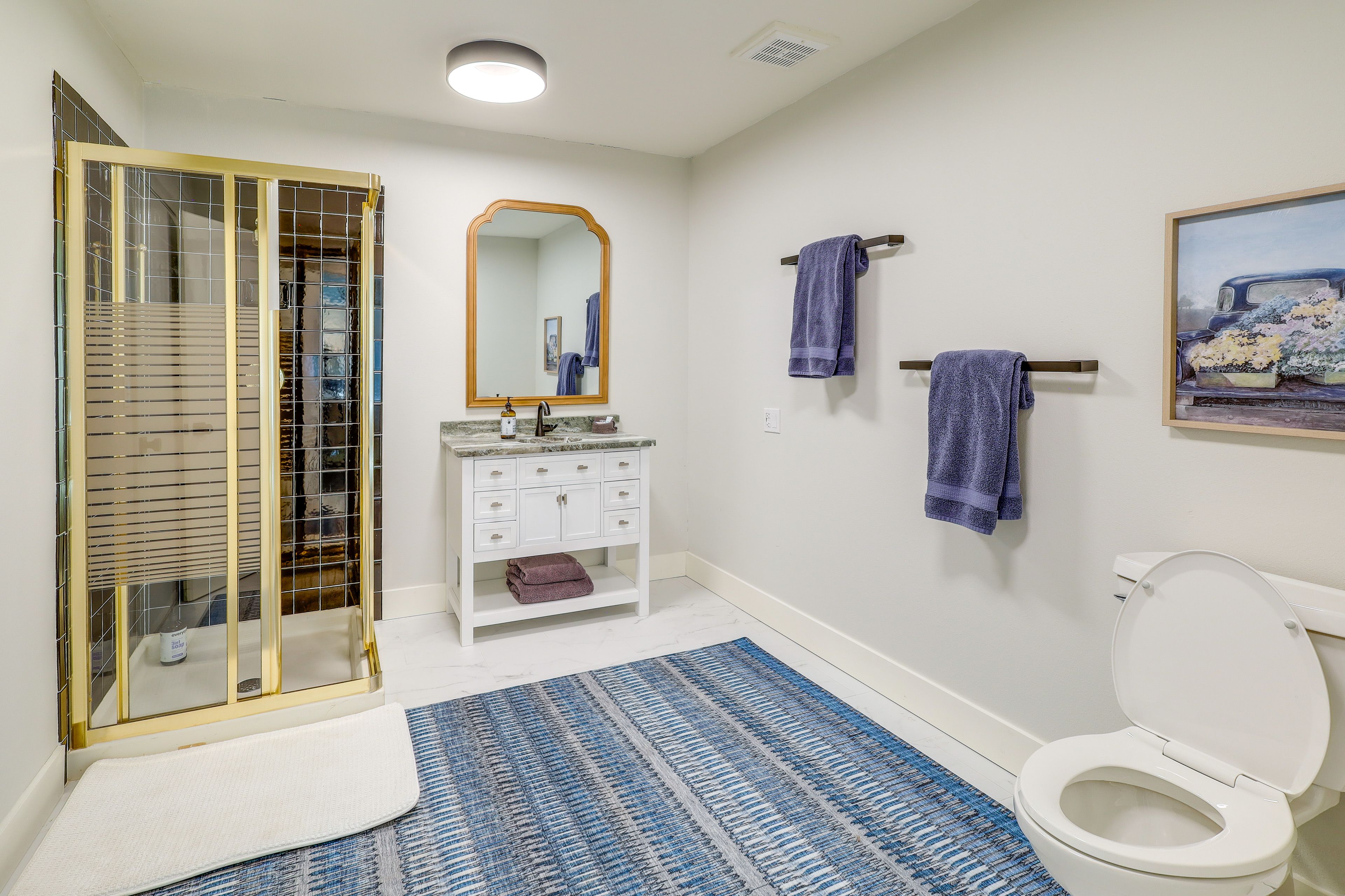 En-Suite Bathroom | Lower Level