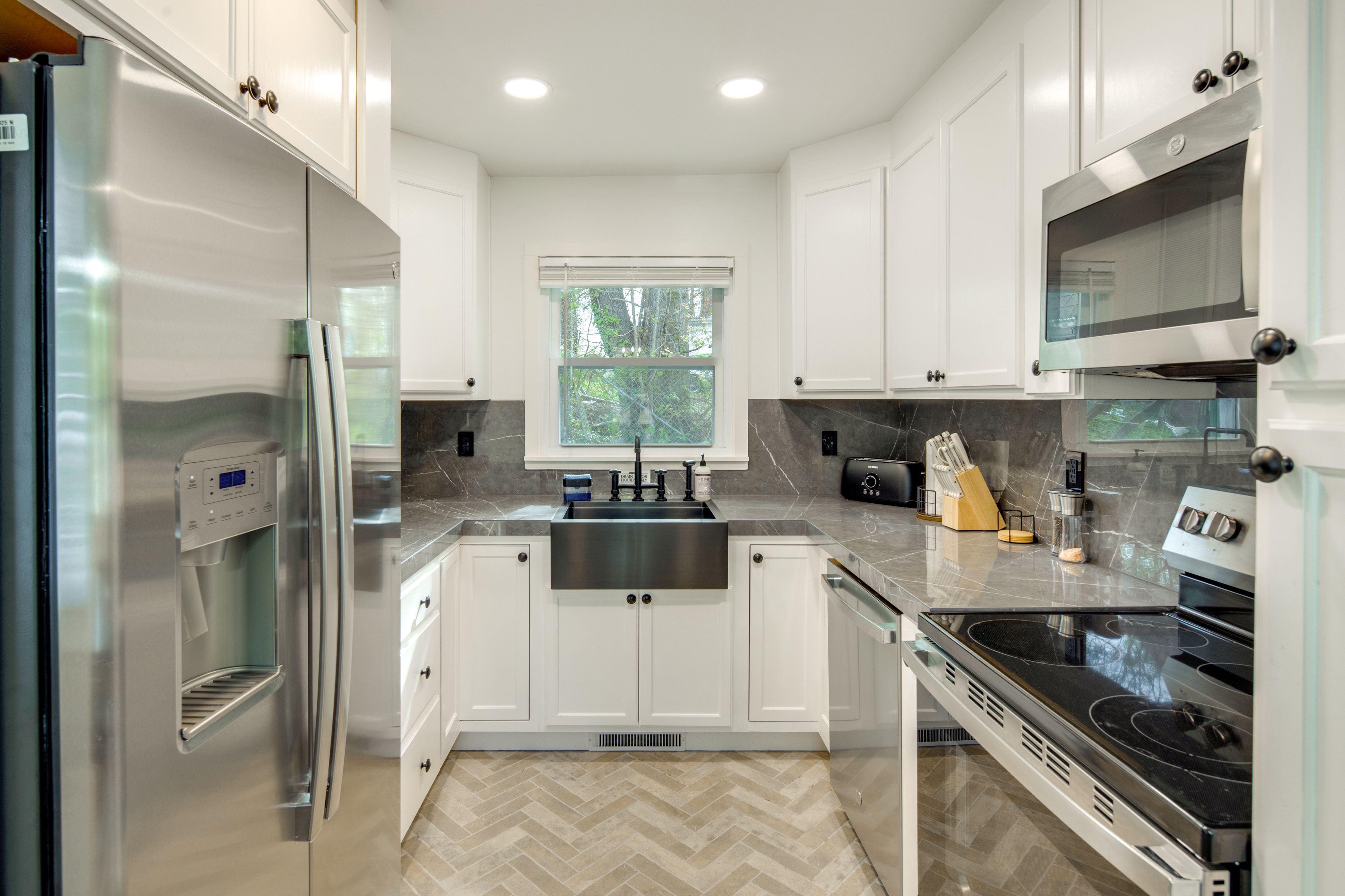 Kitchen | Central Heating & A/C