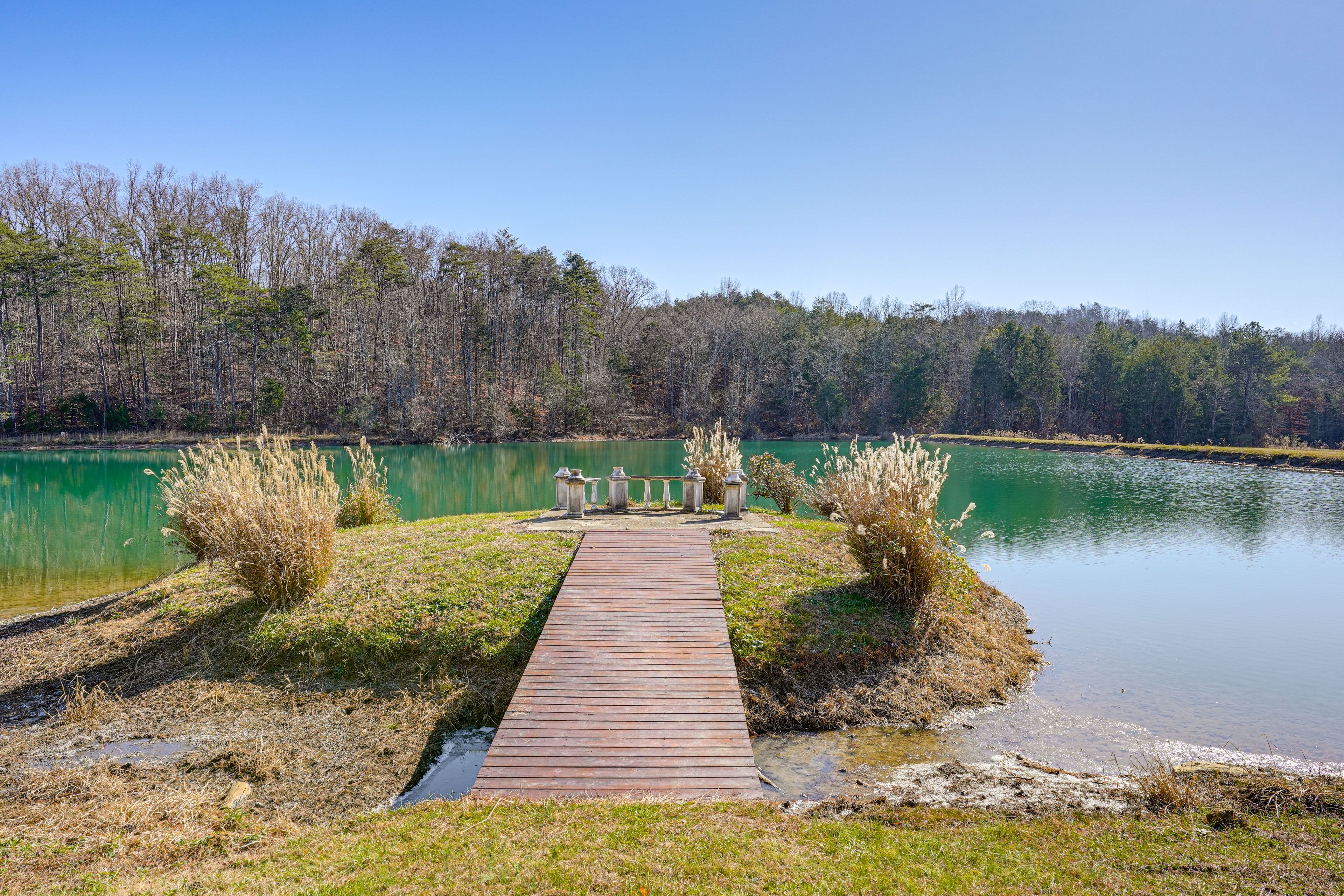 Wildwood Vacation Rental | 2BR | 2BA | Step-Free Access | 1,650 Sq Ft