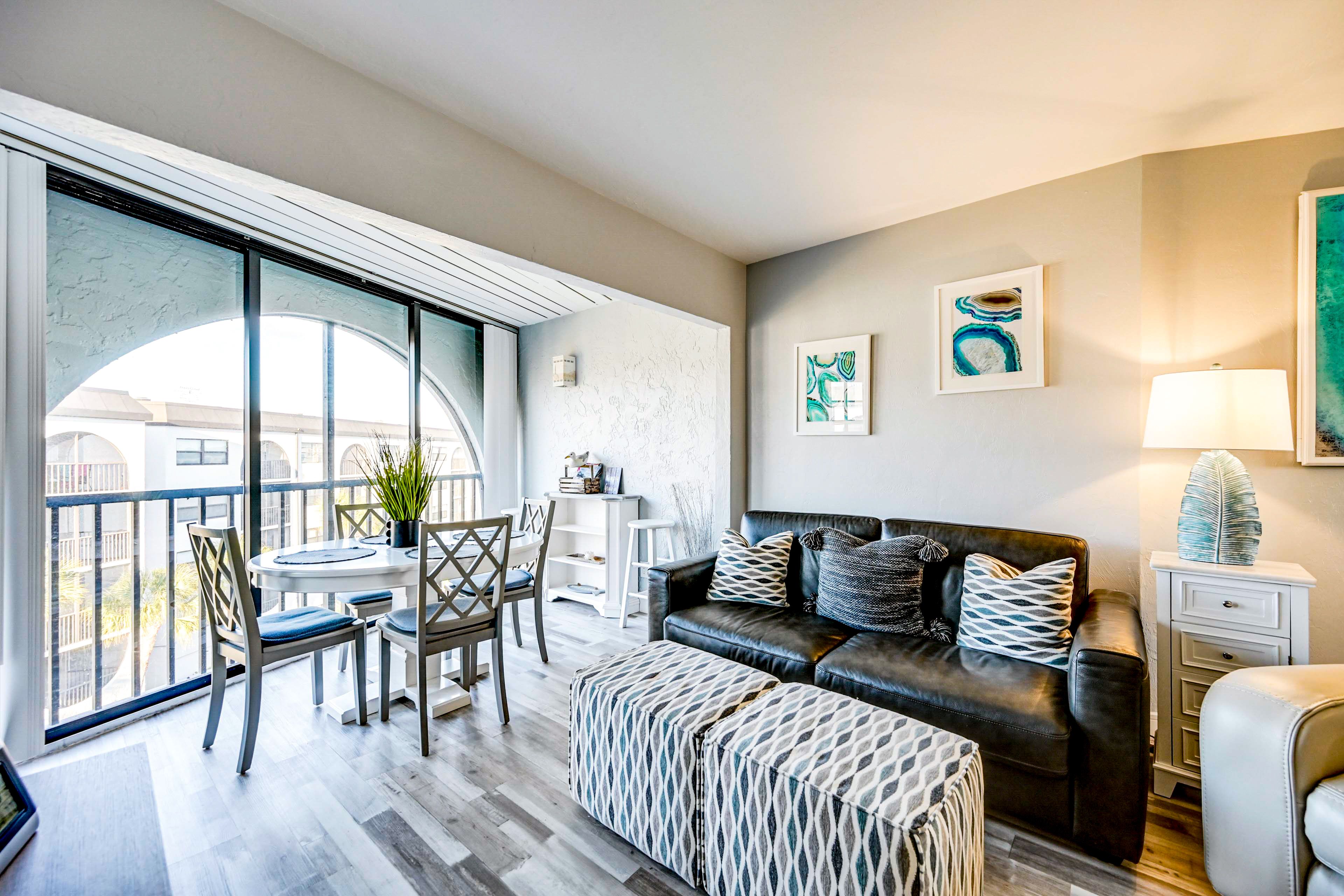 Living Area | Full Sleeper Sofa | TV