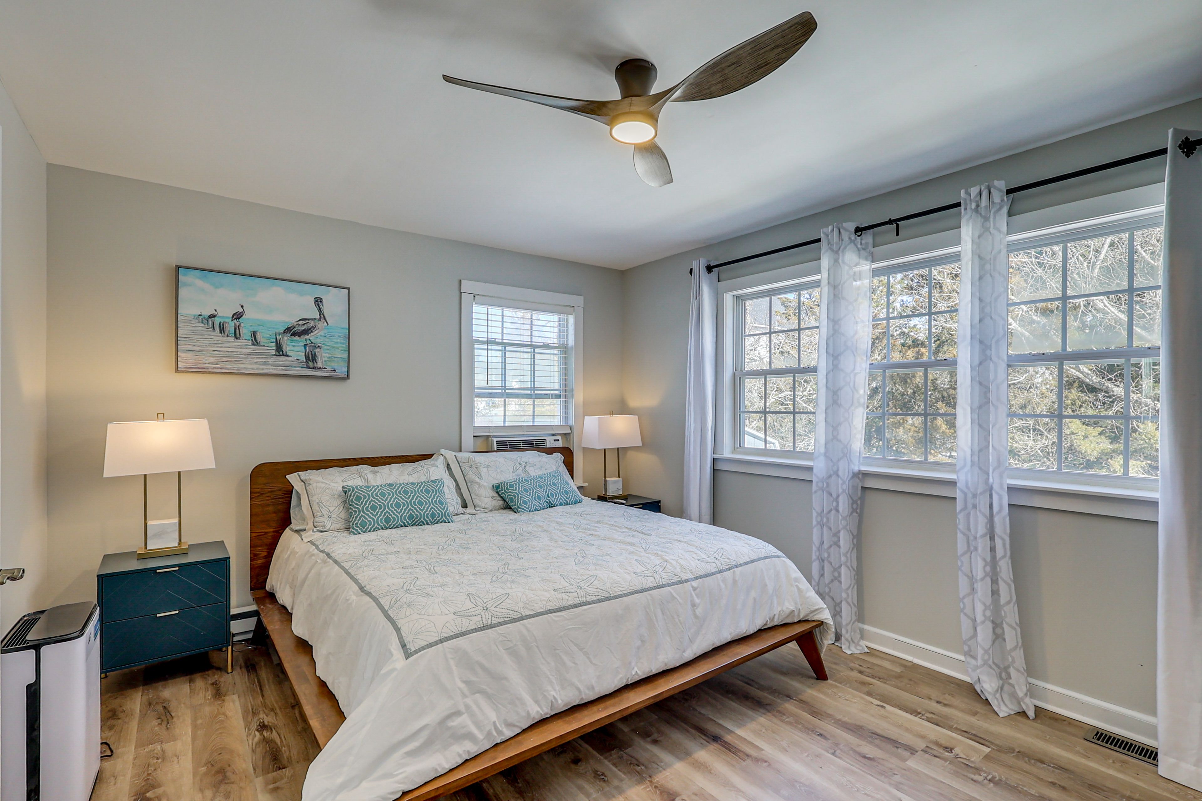 Bedroom 1 | King Bed