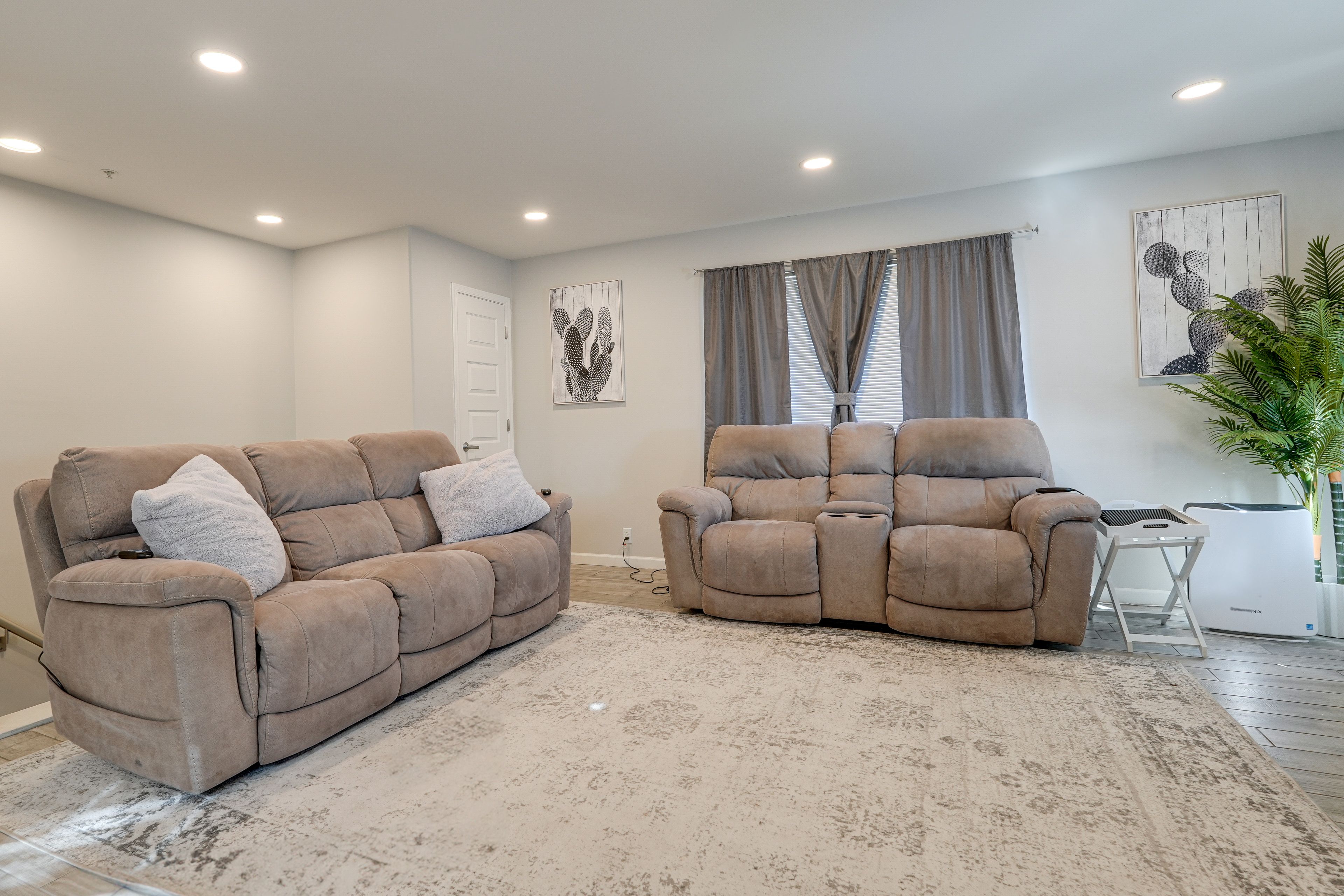 Living Room | Smart TV | Electric Fireplace