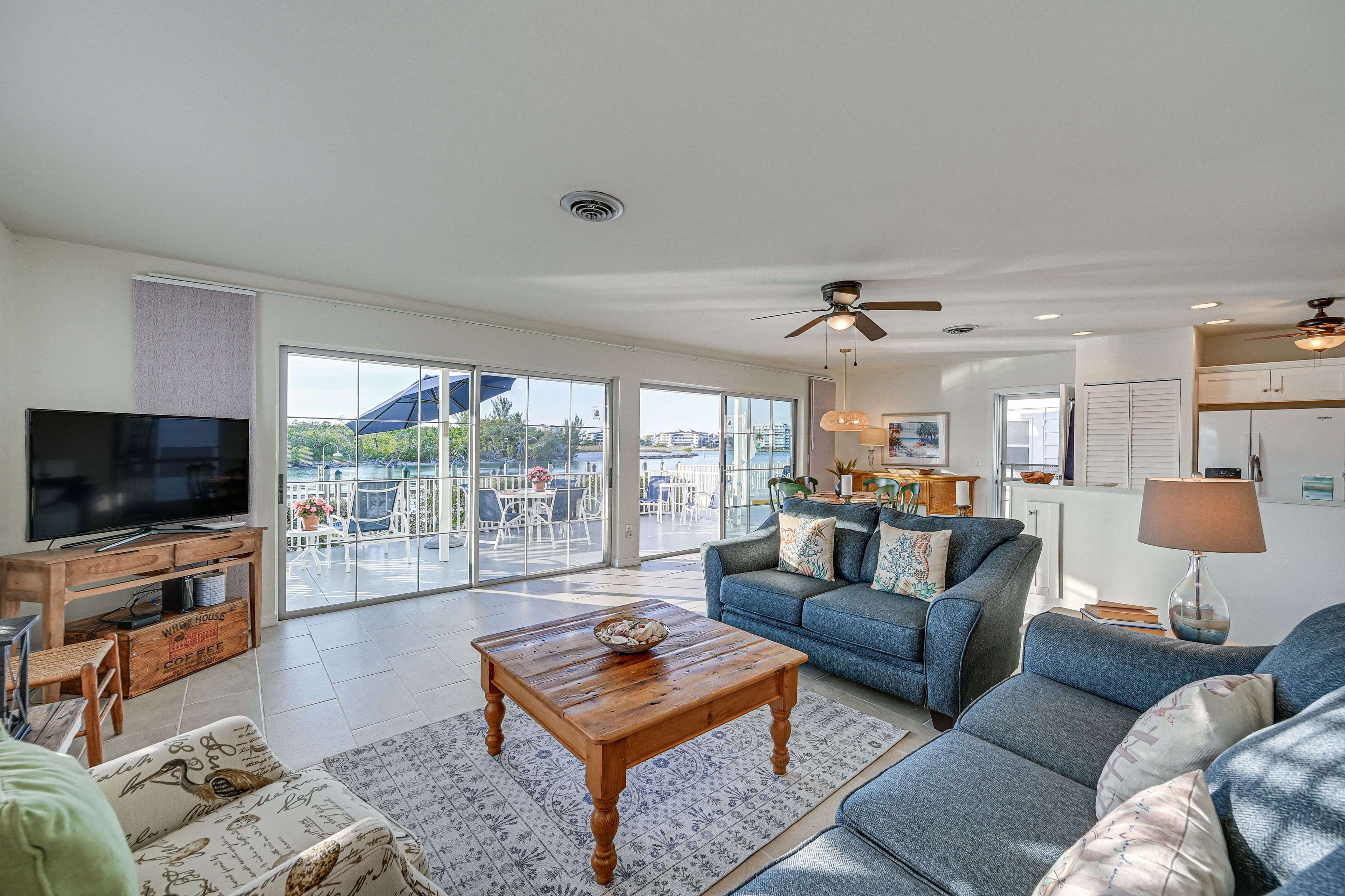 Interior | Open Floor Plan | Free WiFi | Single-Story Home