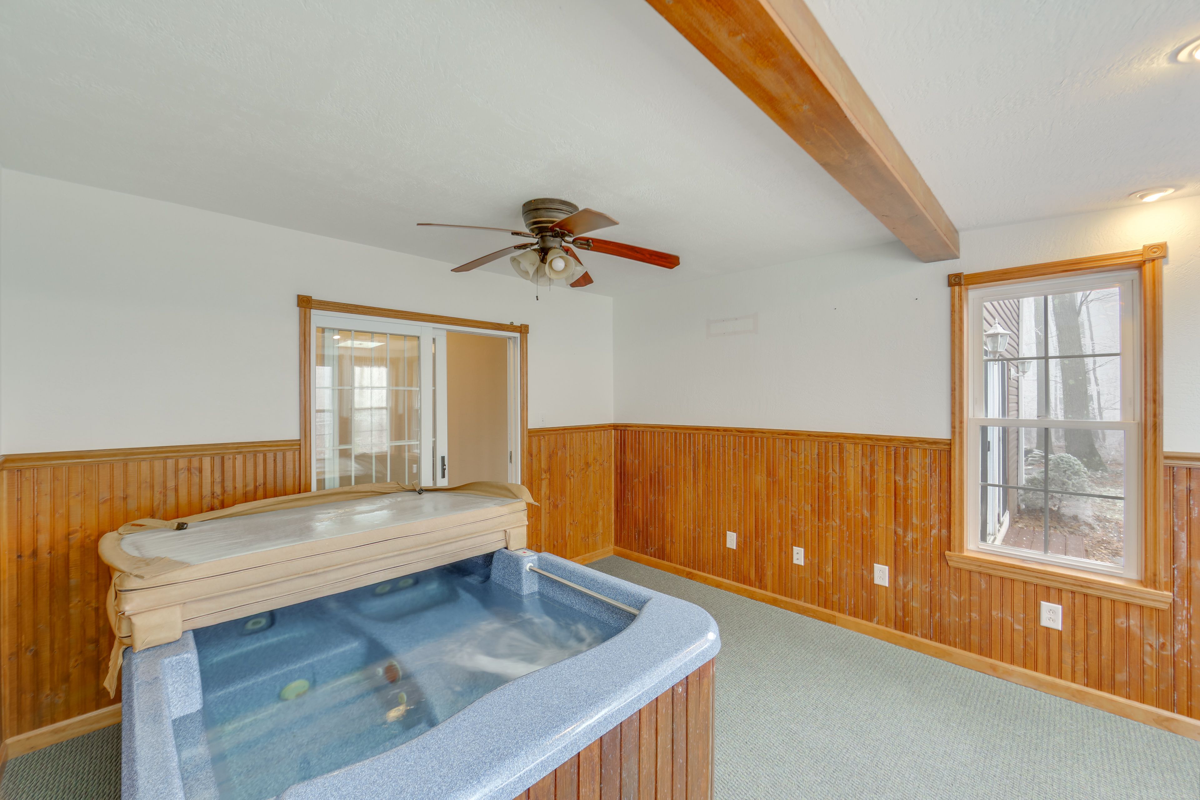 Indoor Hot Tub | Main Level