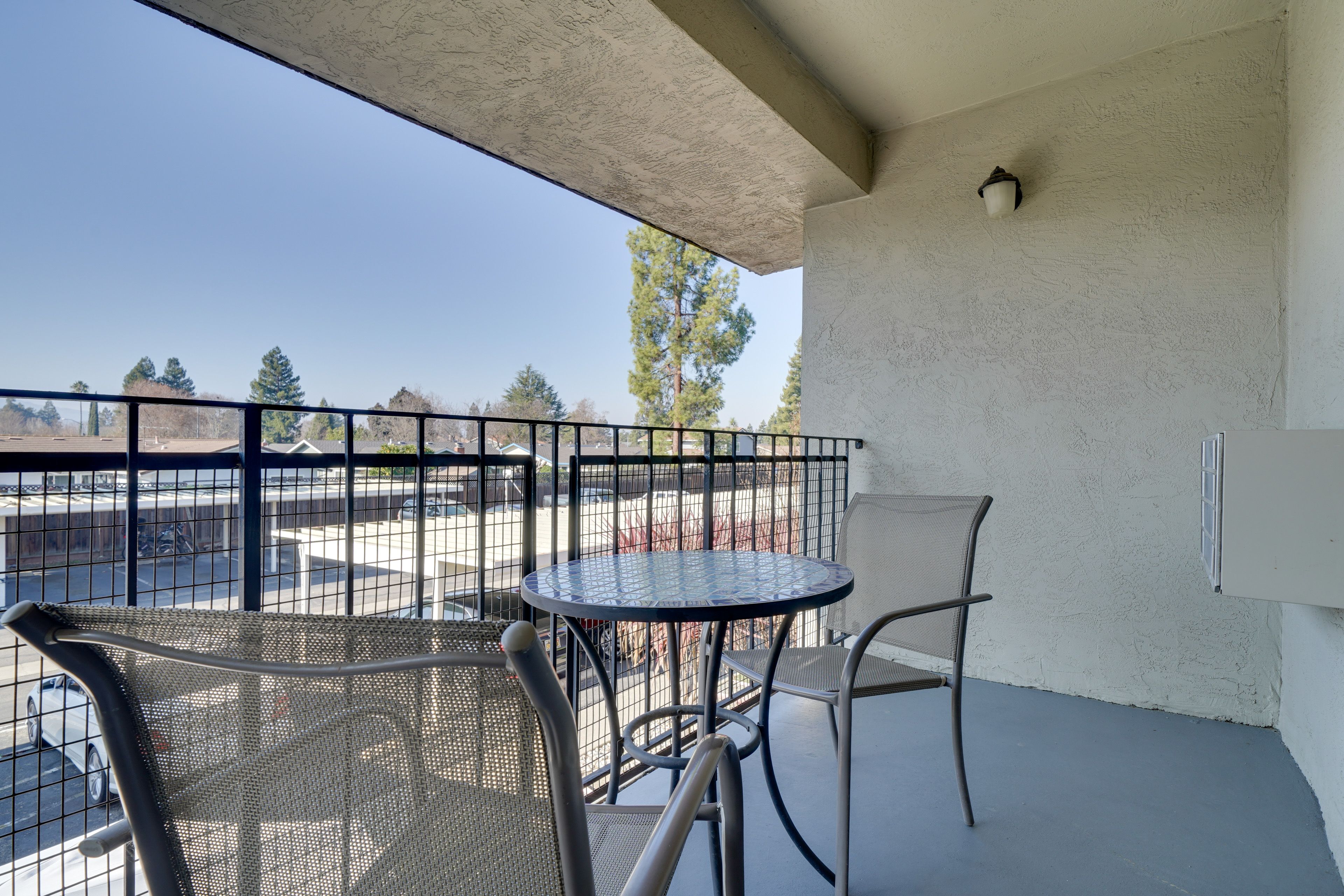 Balcony | Bistro Table