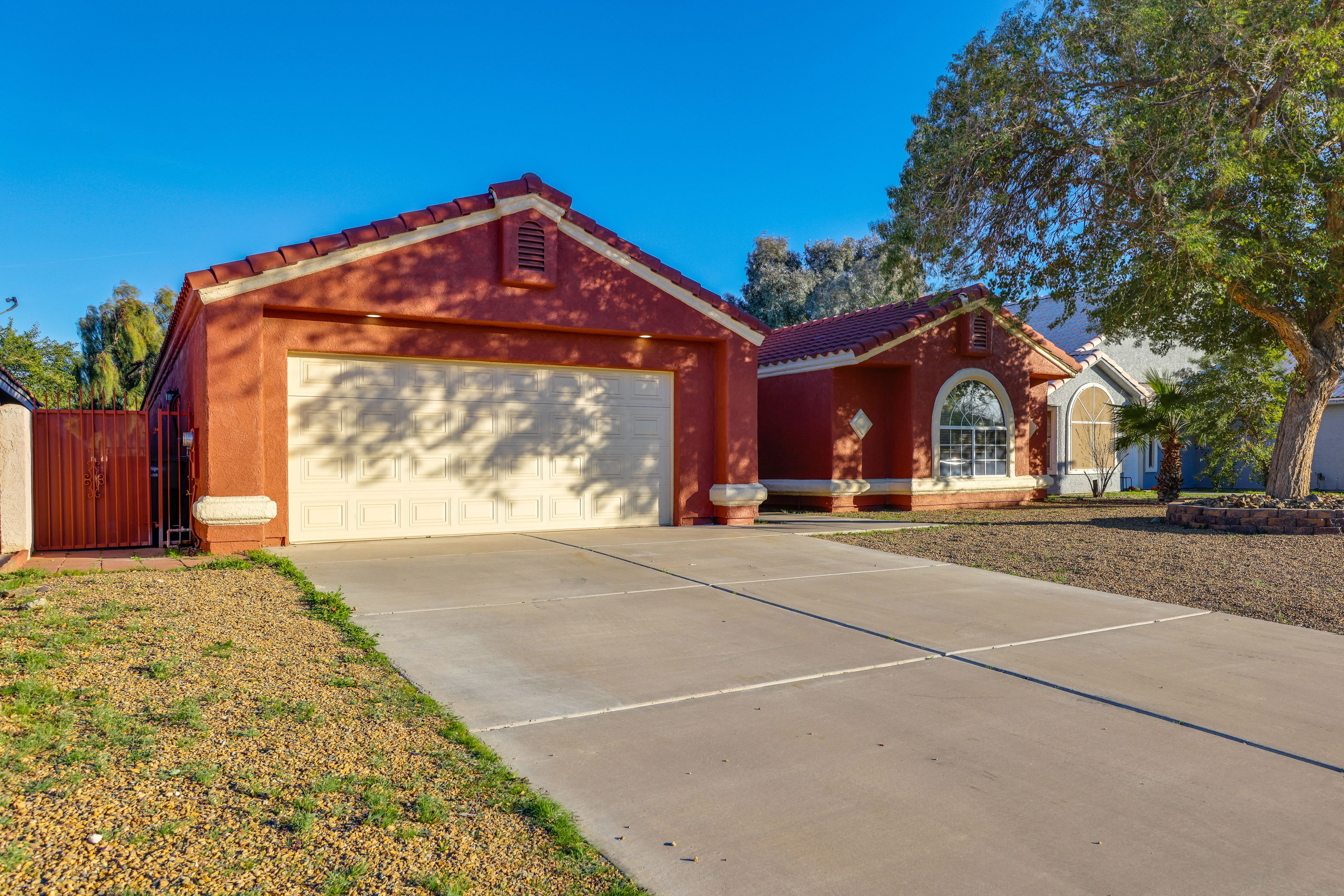 Exterior | Half a Mile From Pro Shop