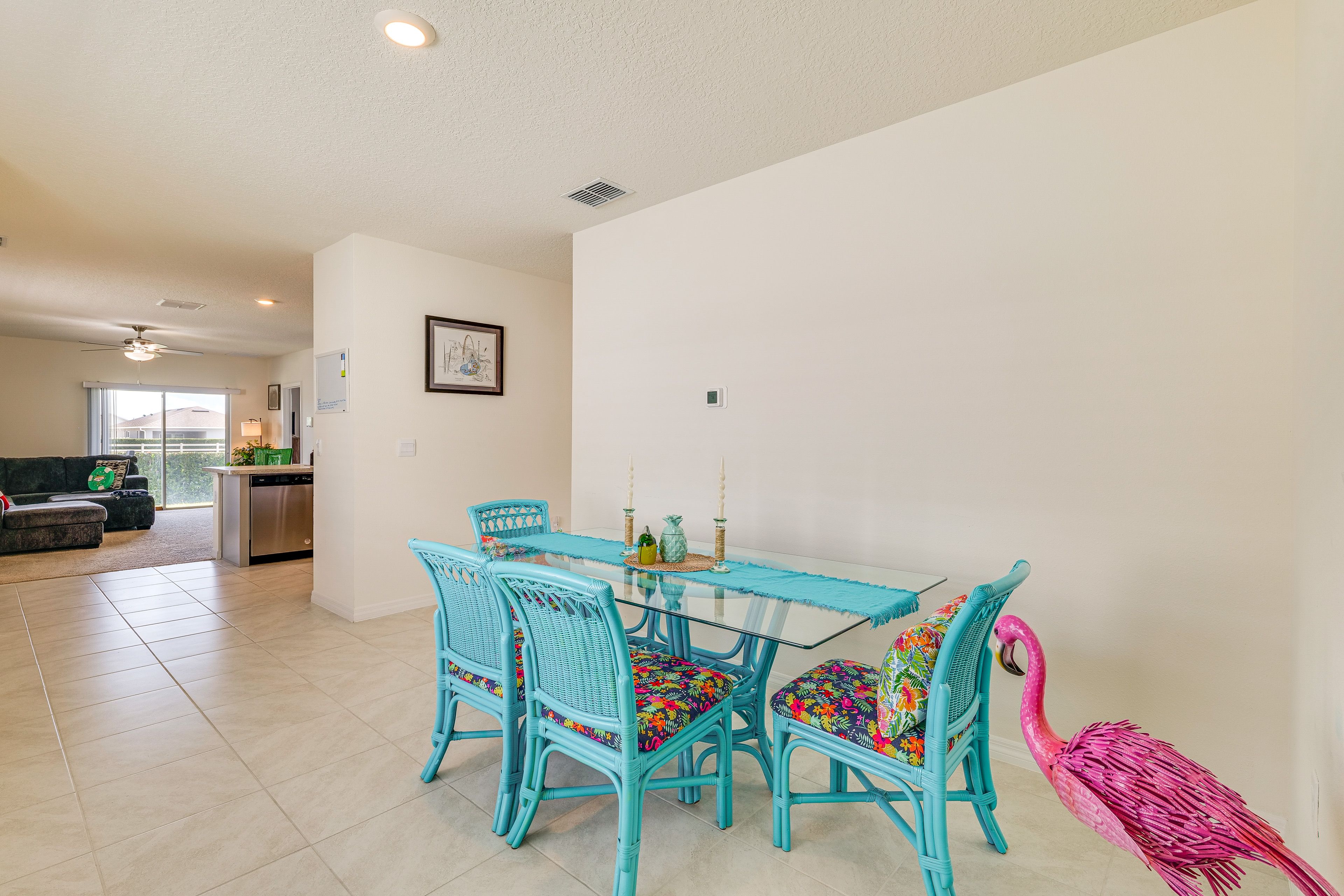 Dining Area | Dishware/Flatware