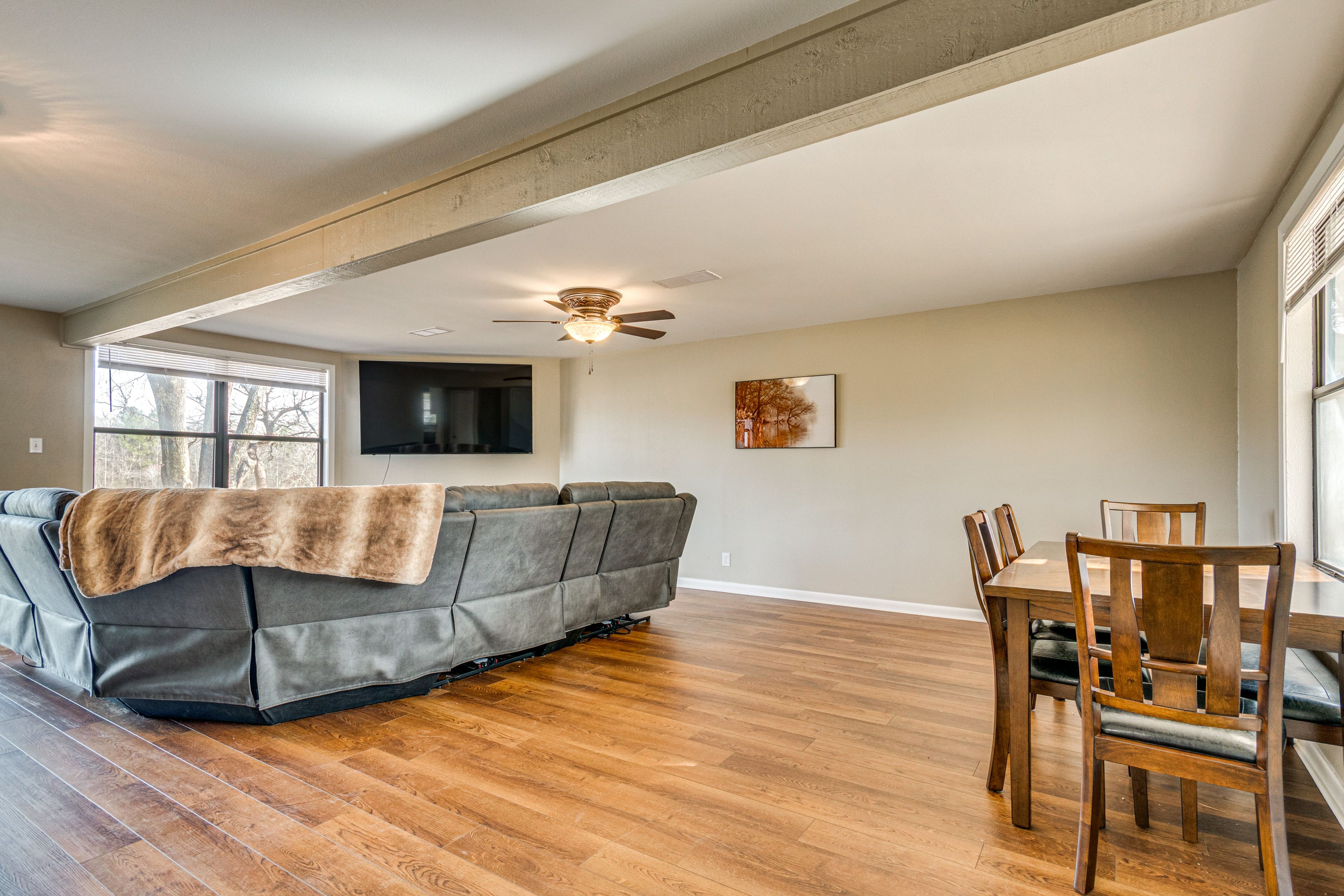 Living Room | Smart TV | Electric Fireplace