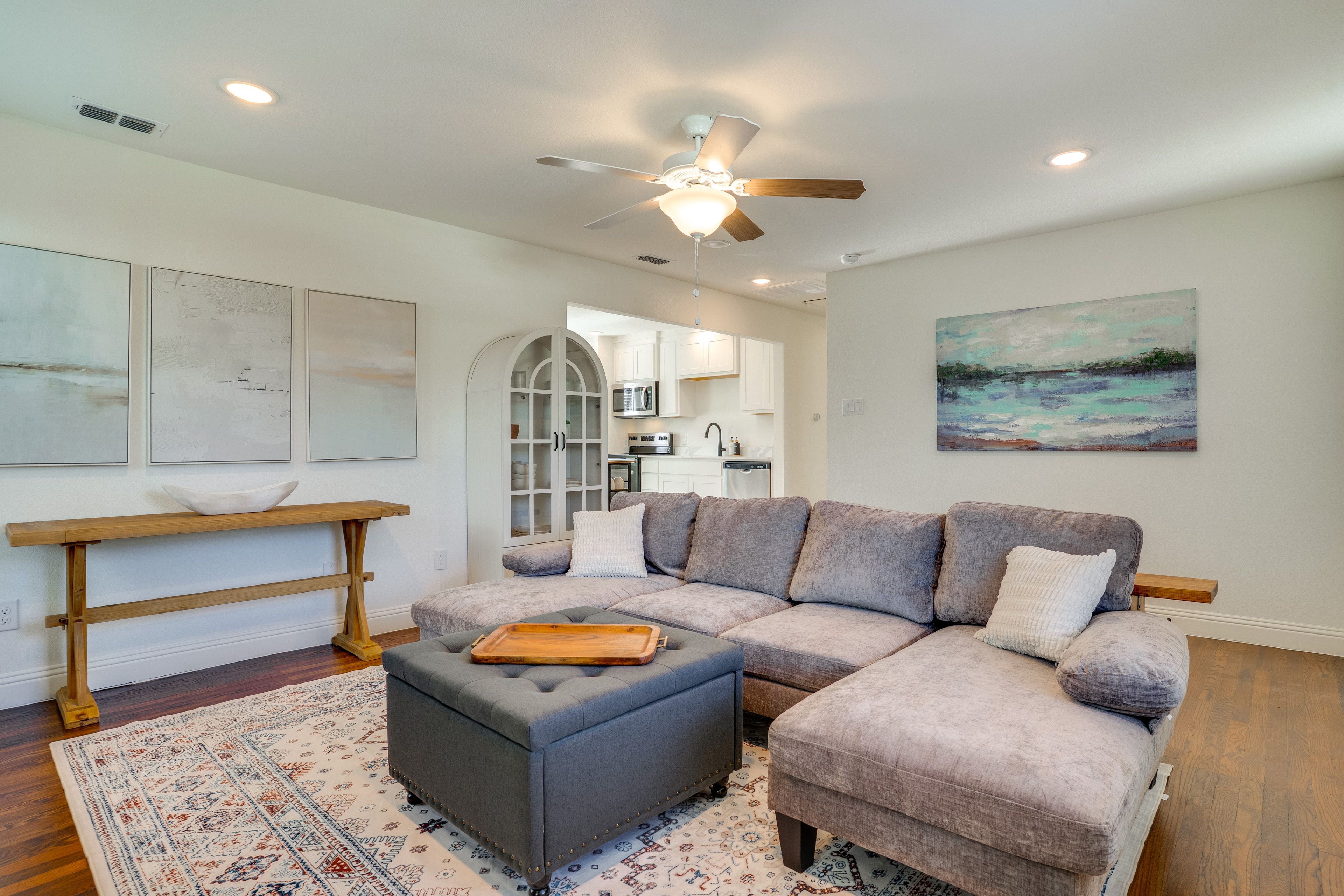 Fort Worth Vacation Rental | 3BR | 2BA | 950 Sq Ft | 6 Steps to Enter