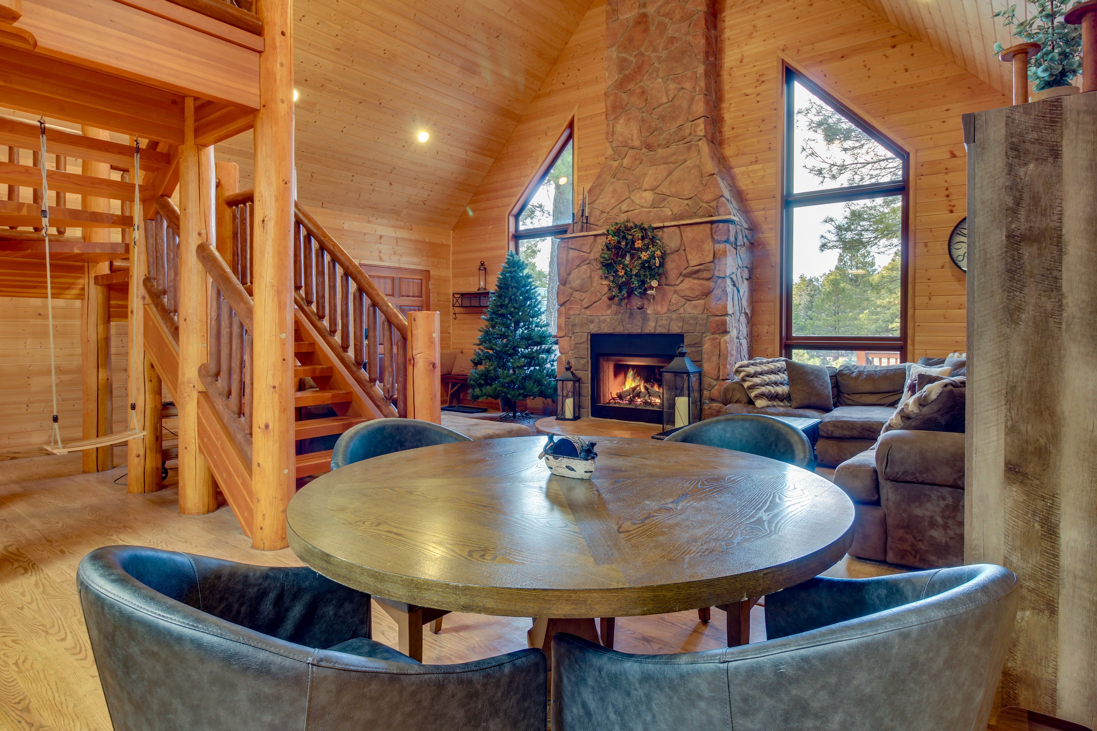 Dining Area | 1st Floor