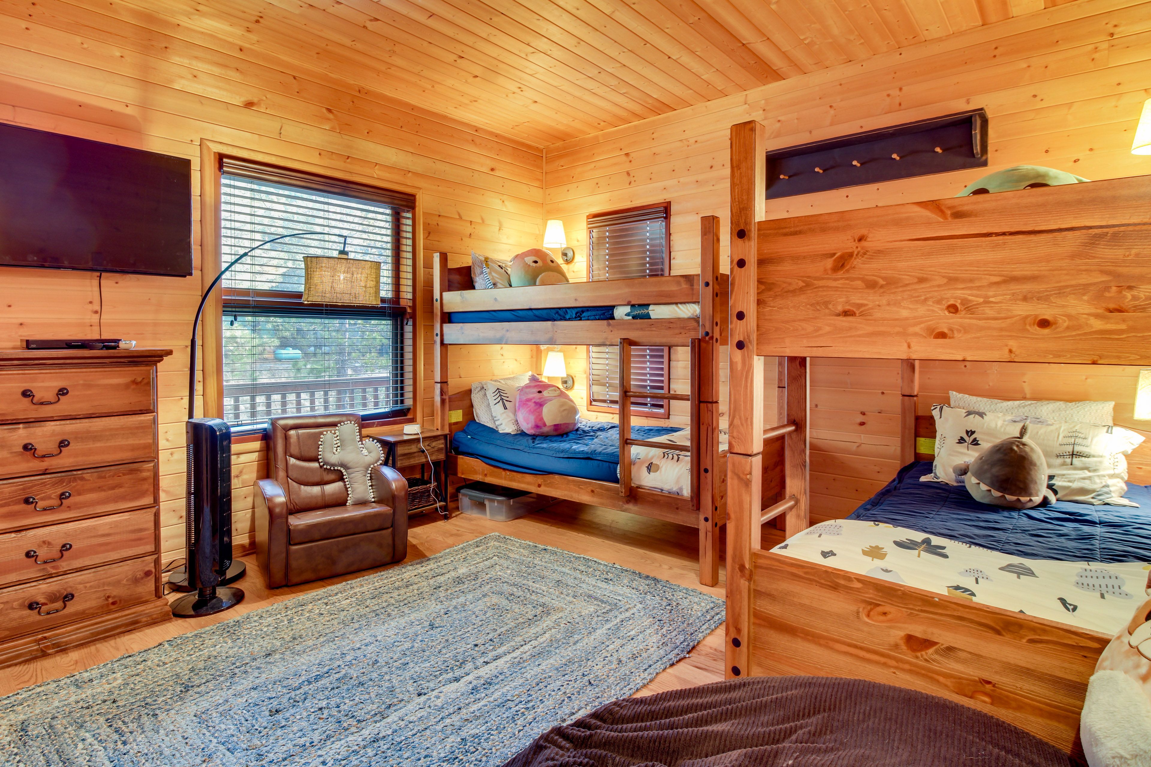 Bedroom 3 | 2 Twin Bunk Beds | 1st Floor