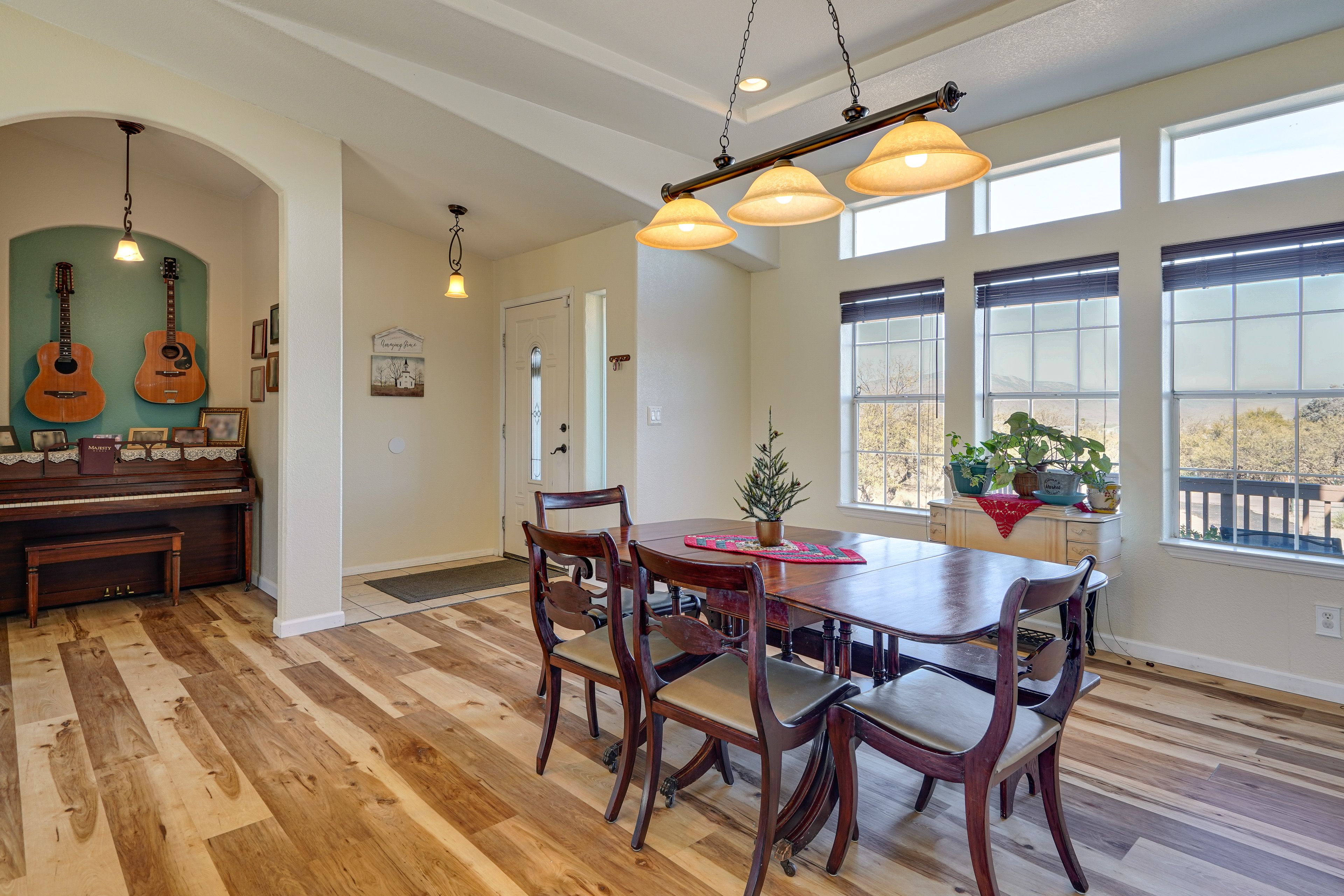 Single-Story Home | Dedicated Workspace