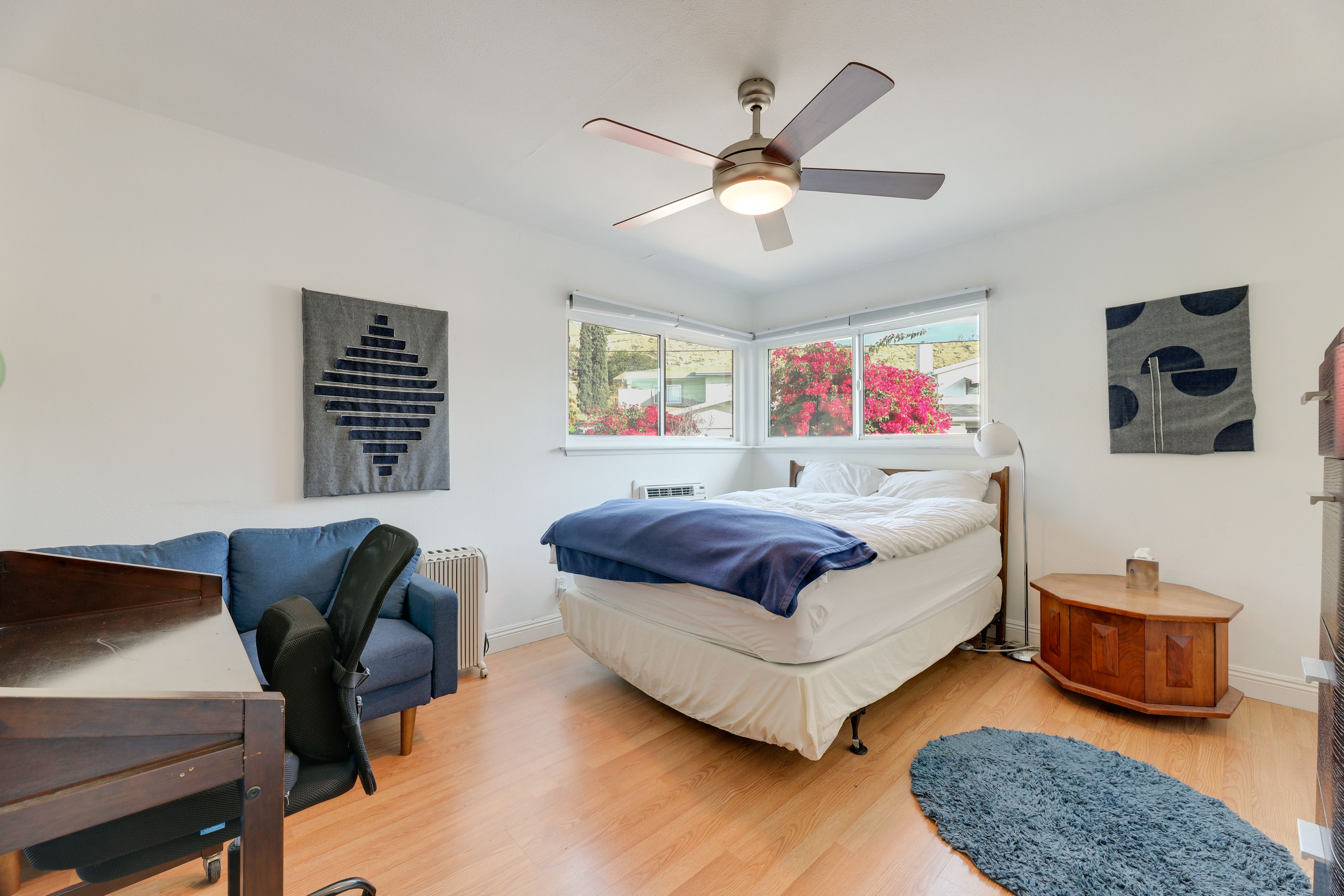 Bedroom | Queen Bed | Linens Provided | Dedicated Workspace