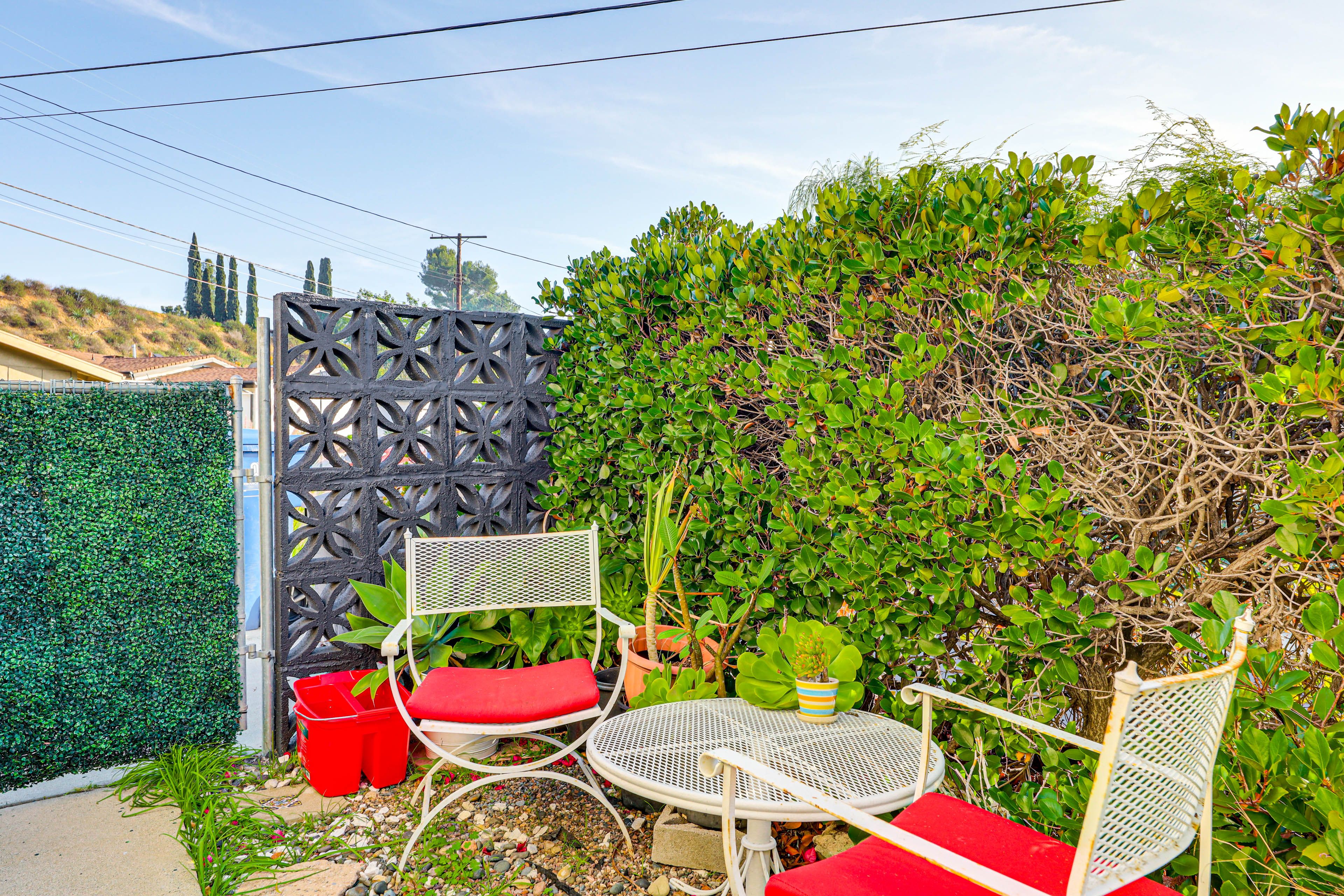 Private Patio | Outdoor Dining Area