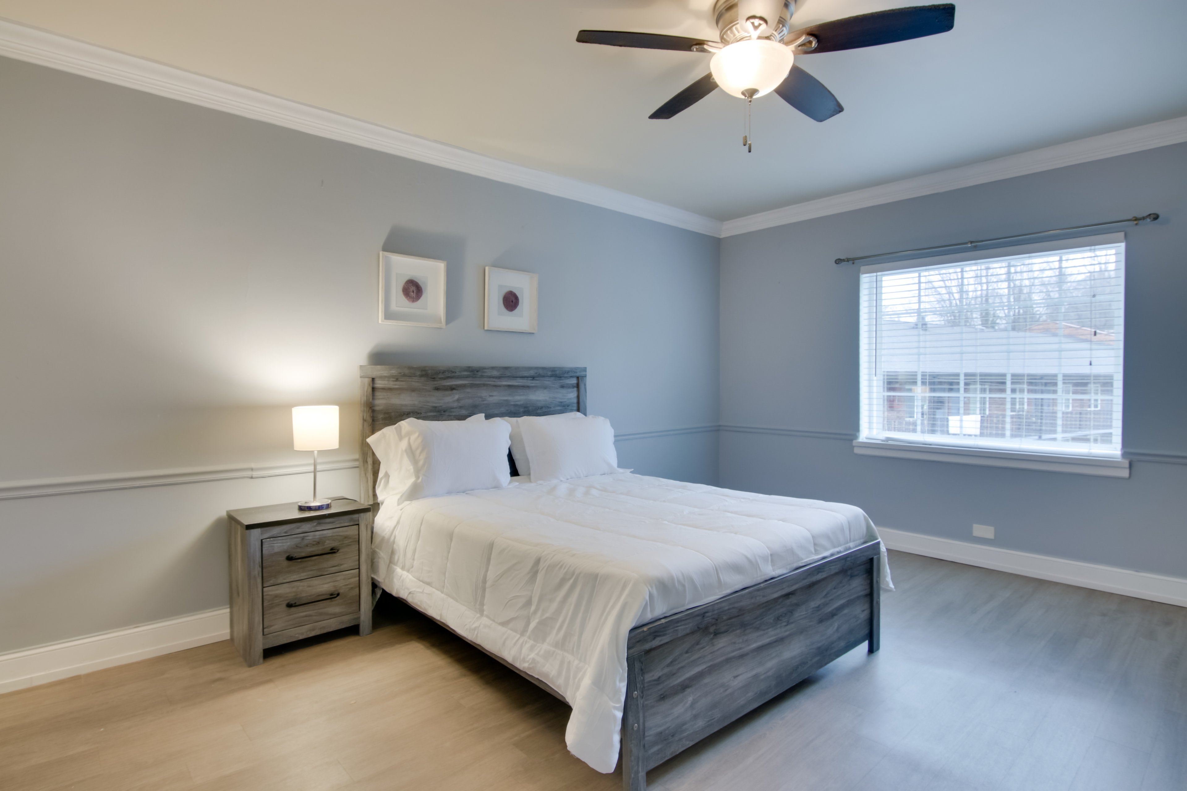 Studio | Queen Bed | Smart TV | Linens Provided