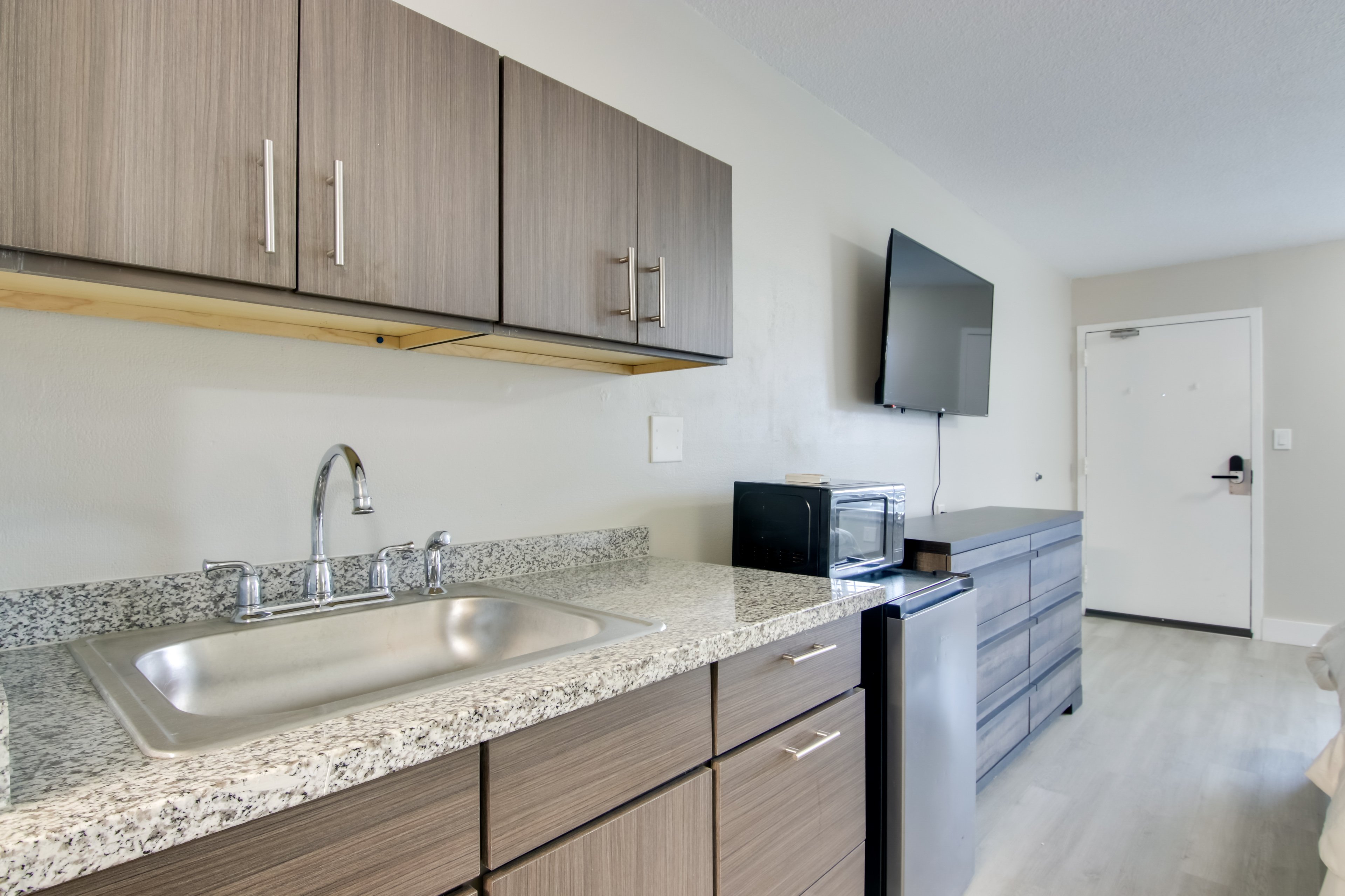 Kitchenette | Keurig Coffee Maker | Cooking Basics