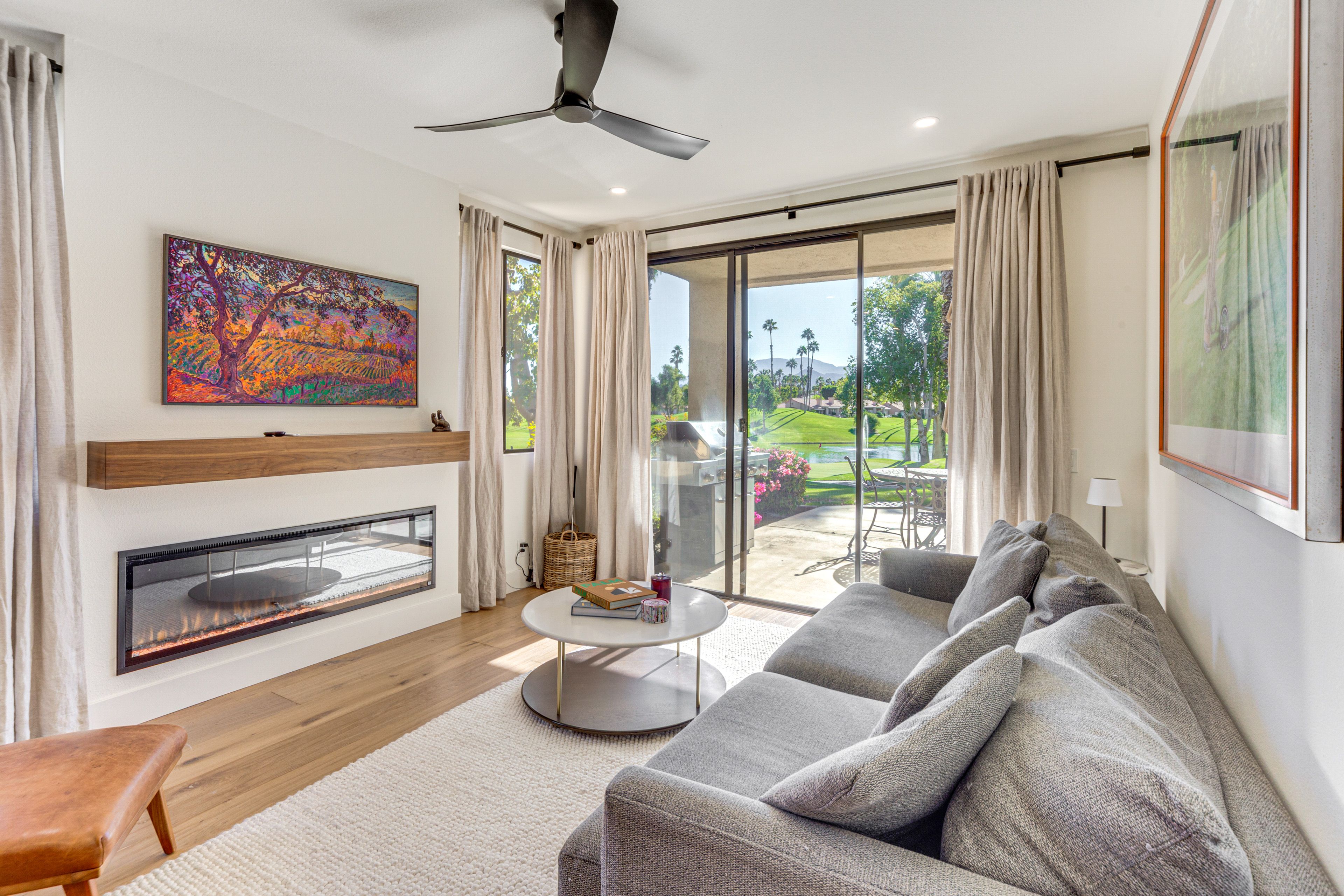 Unit Interior | Single-Story Condo | In-Unit Laundry