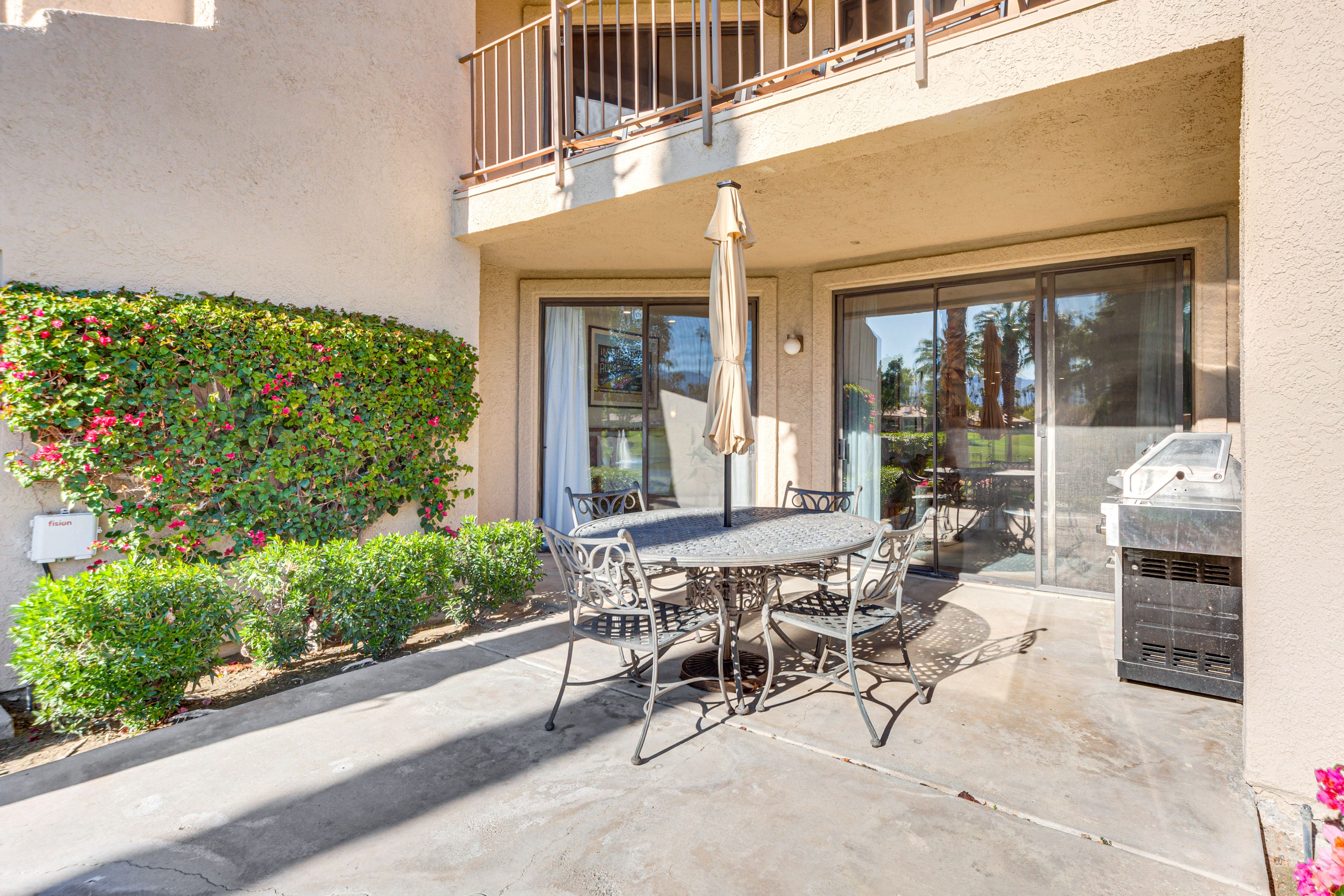 Private Patio | Gas Grill