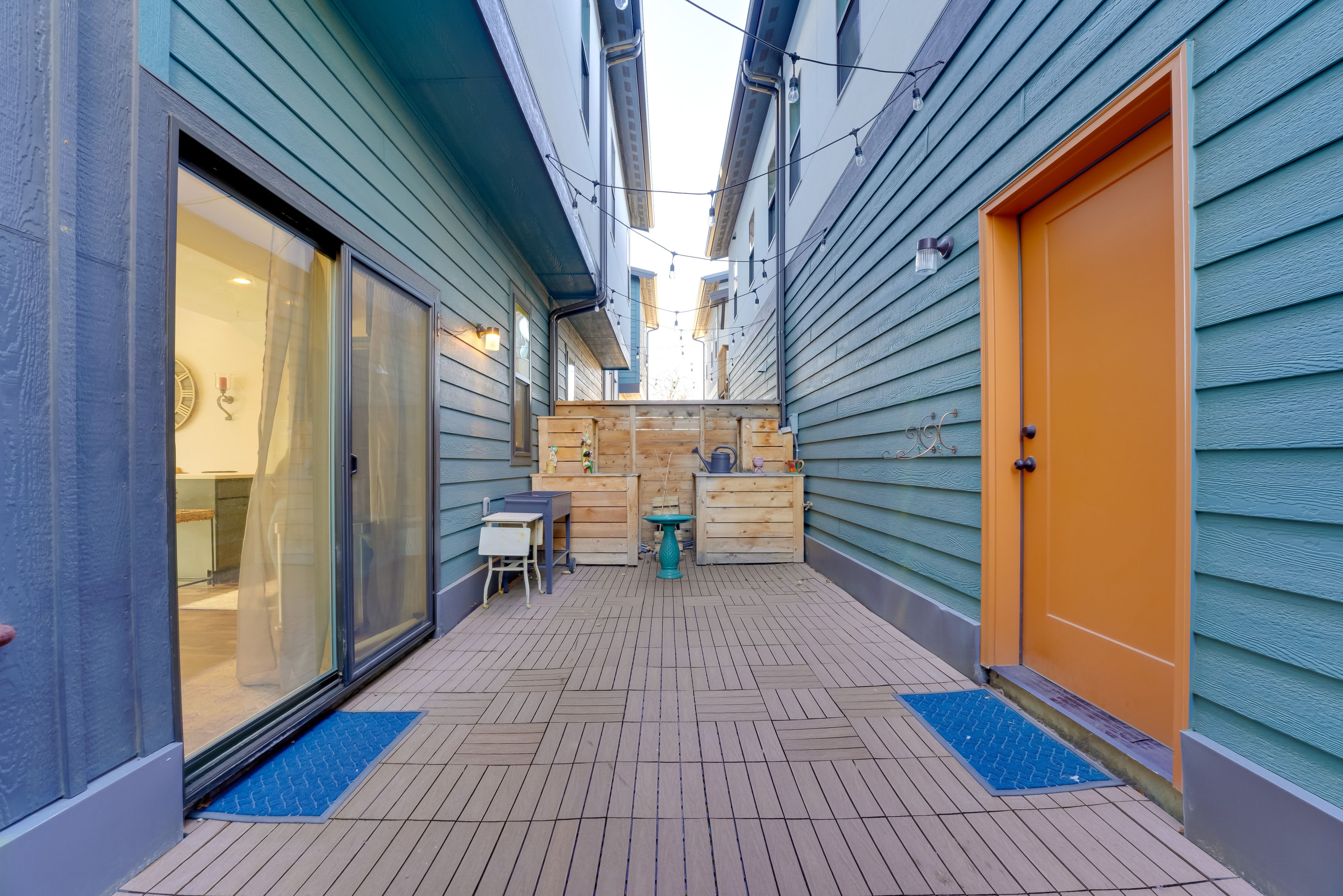 Private Outdoor Space | Grill