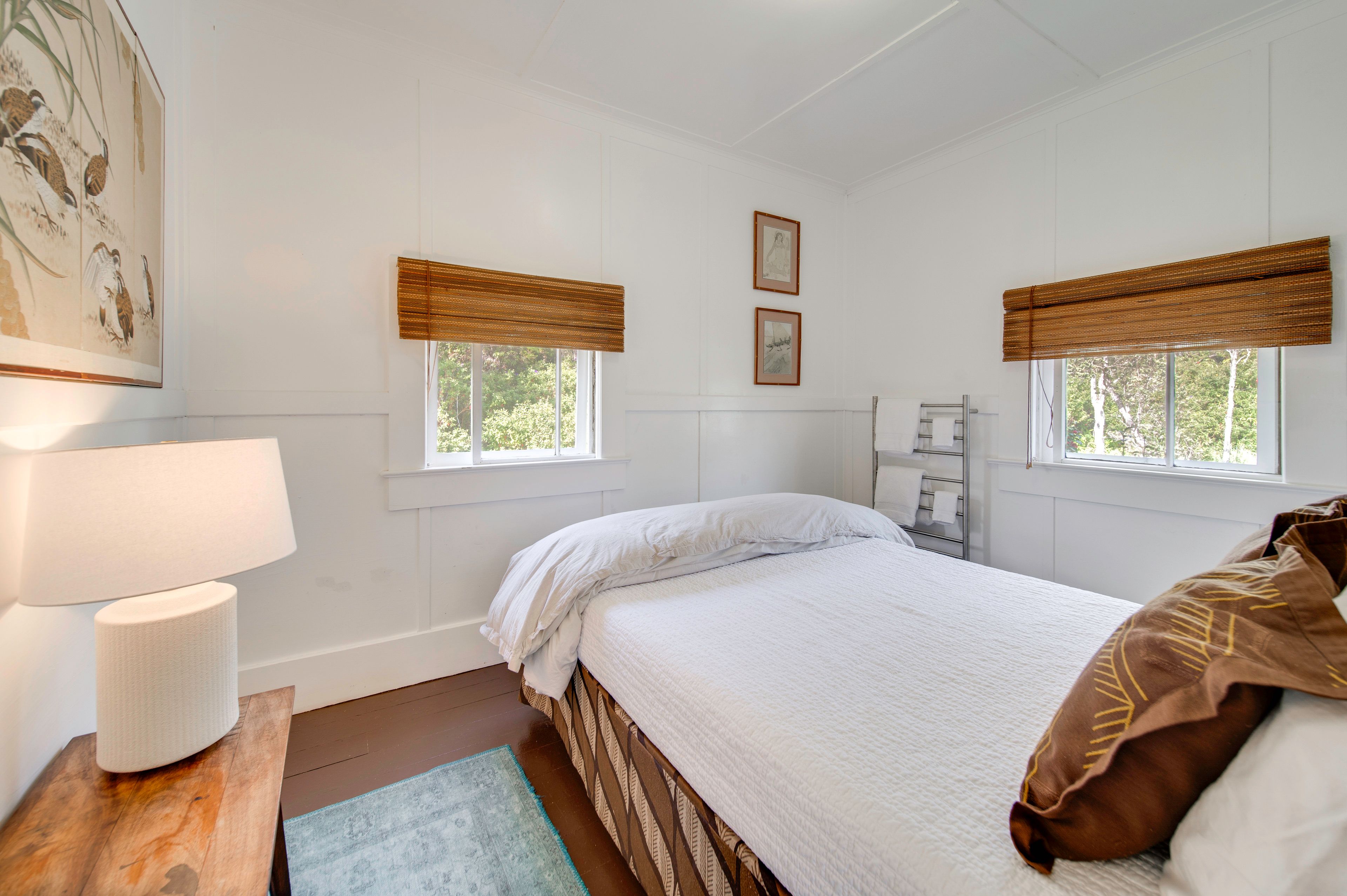 Bedroom 1 | Queen Bed