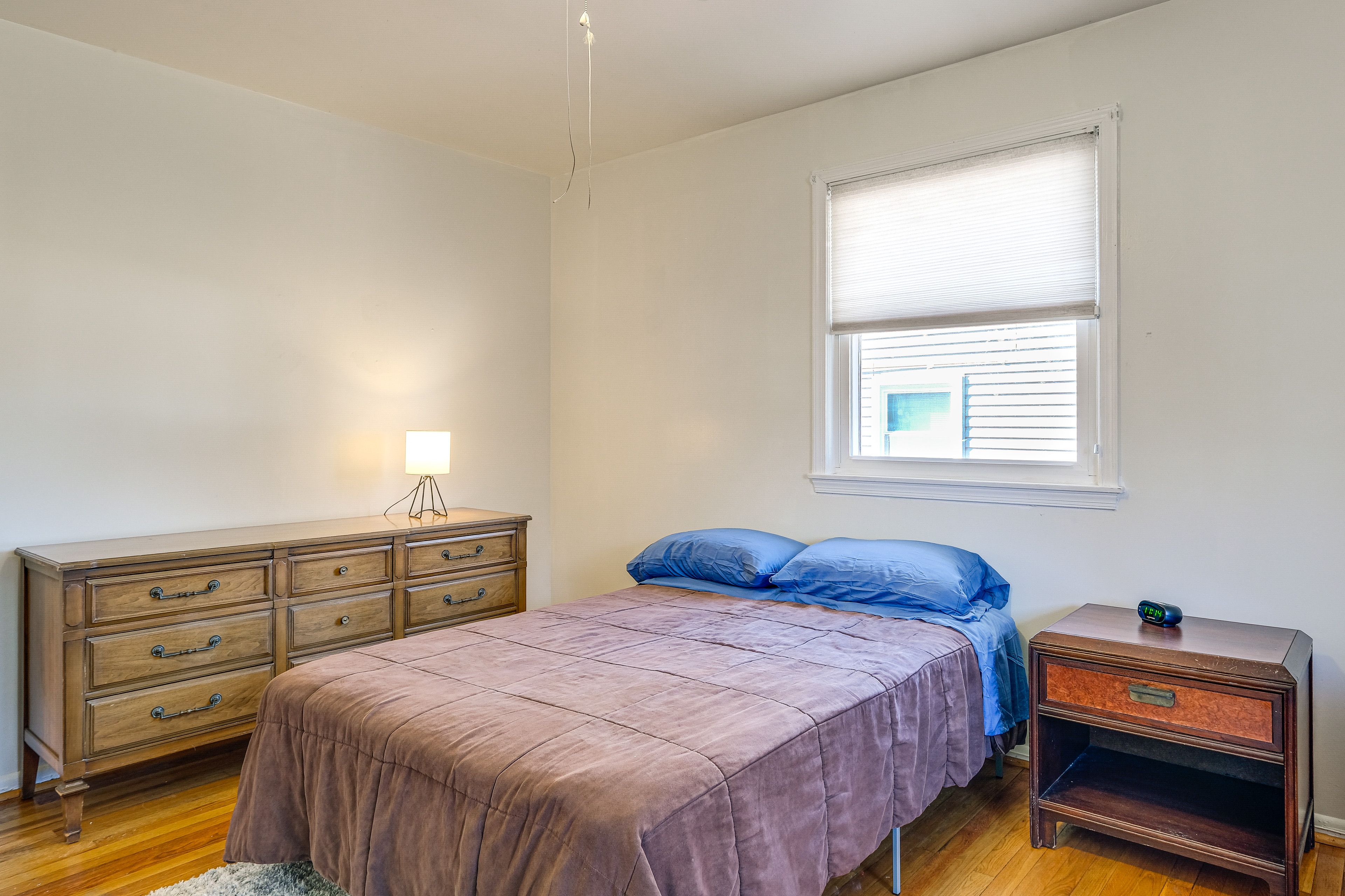 Bedroom 2 | Full Bed | Main Level