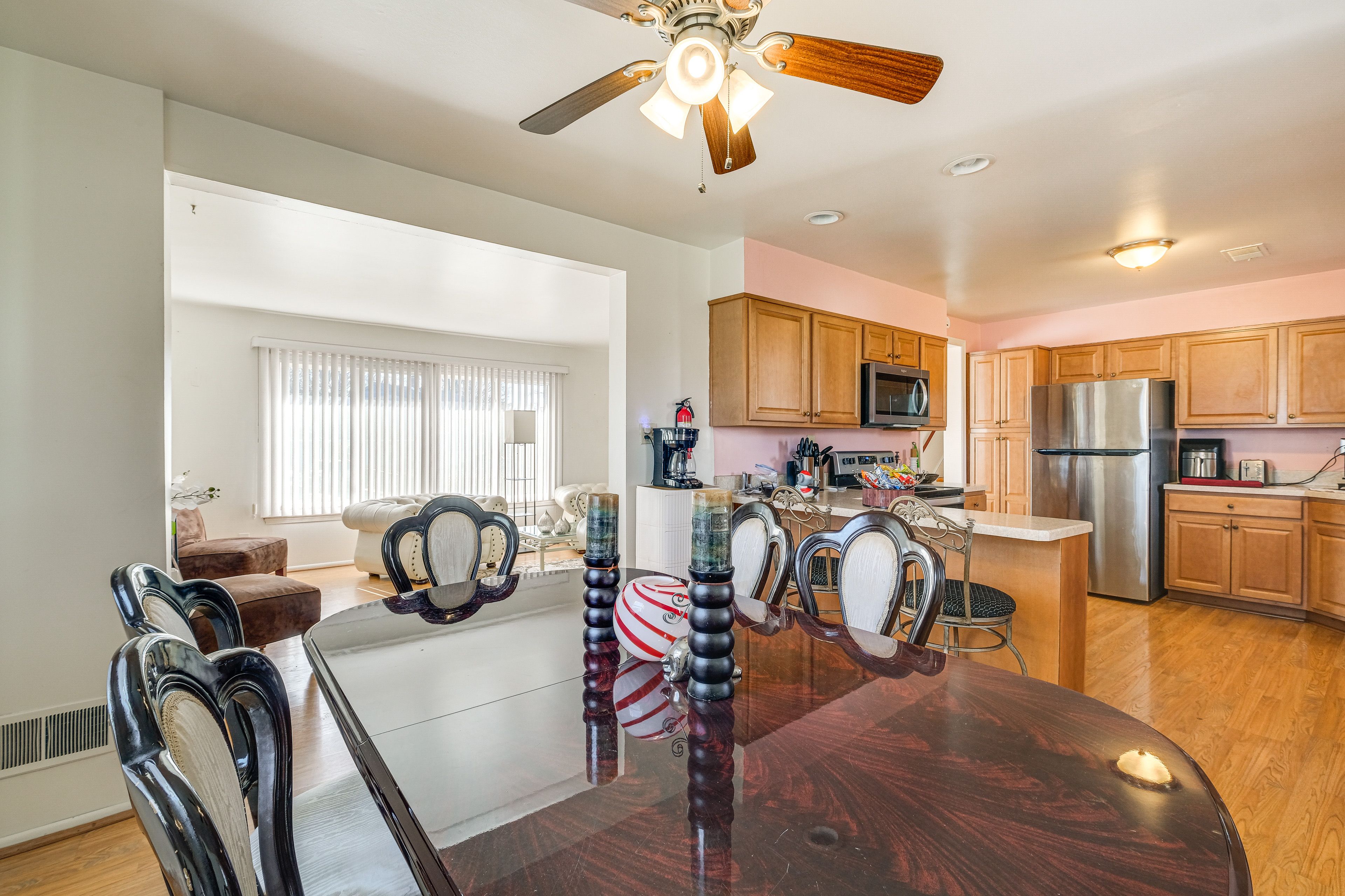 Dining Area | Main Level