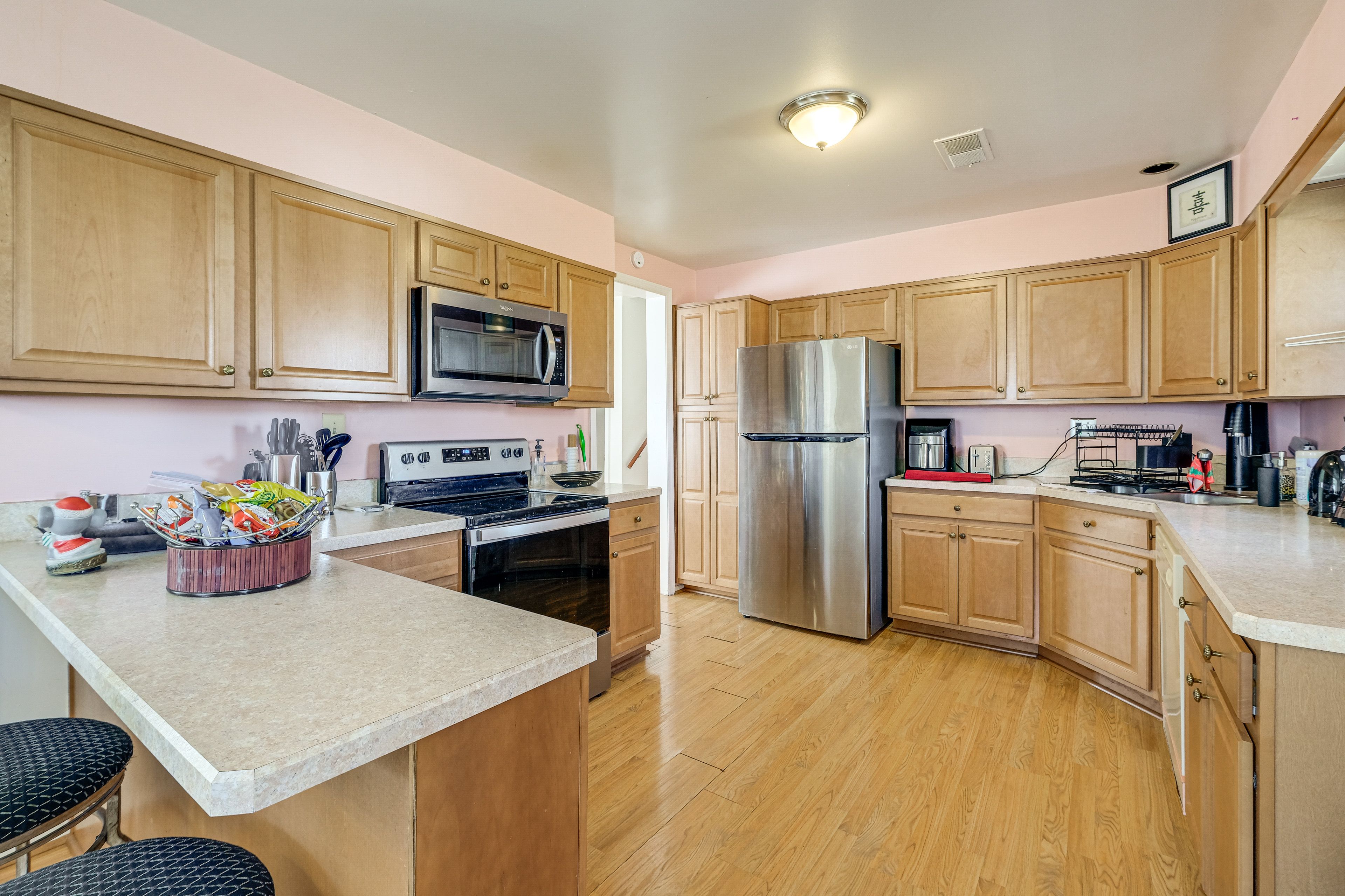 Kitchen | Main Level