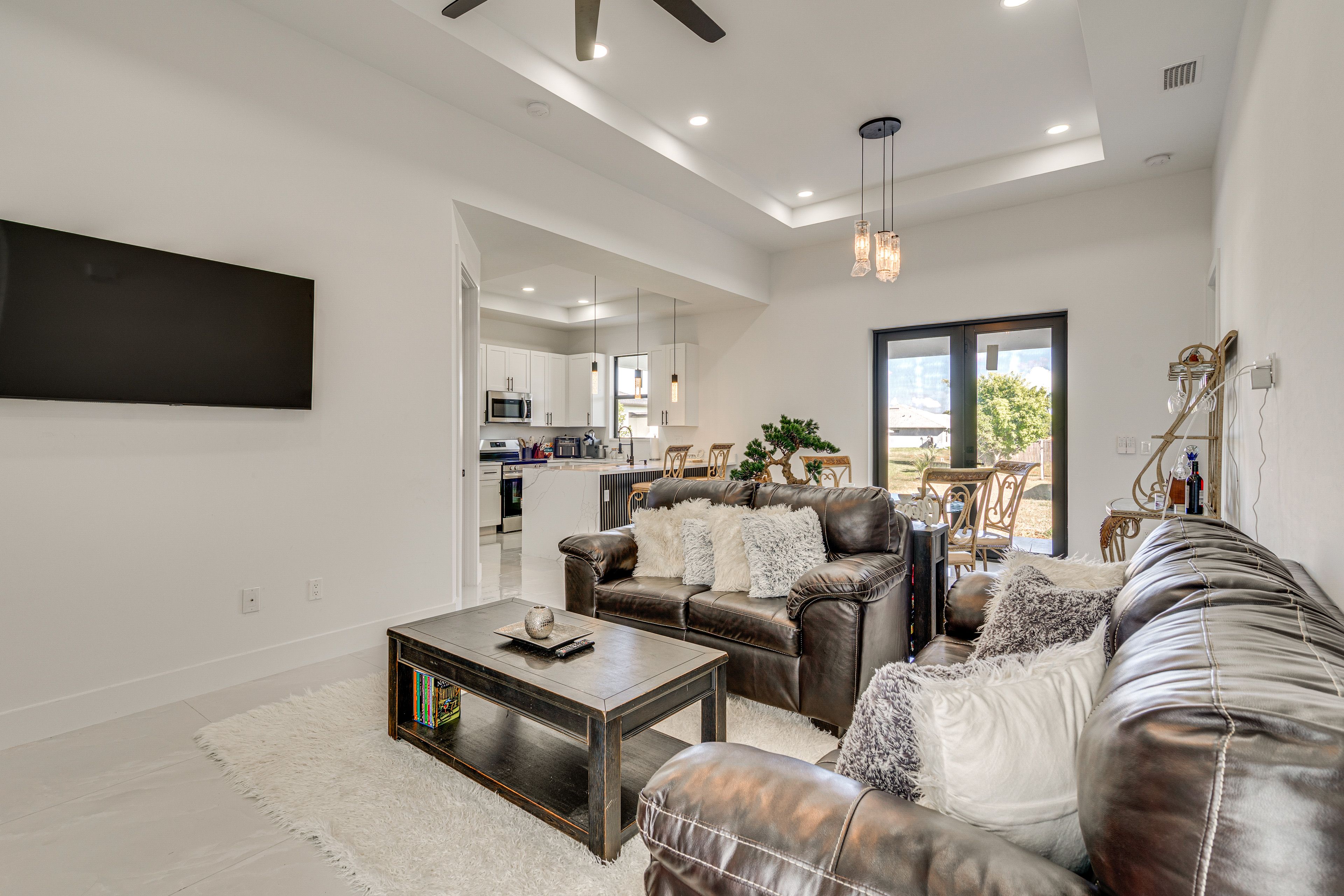 Lehigh Acres Vacation Rental | 3BR | 2BA | 1 Step Required | 1,200 Sq Ft