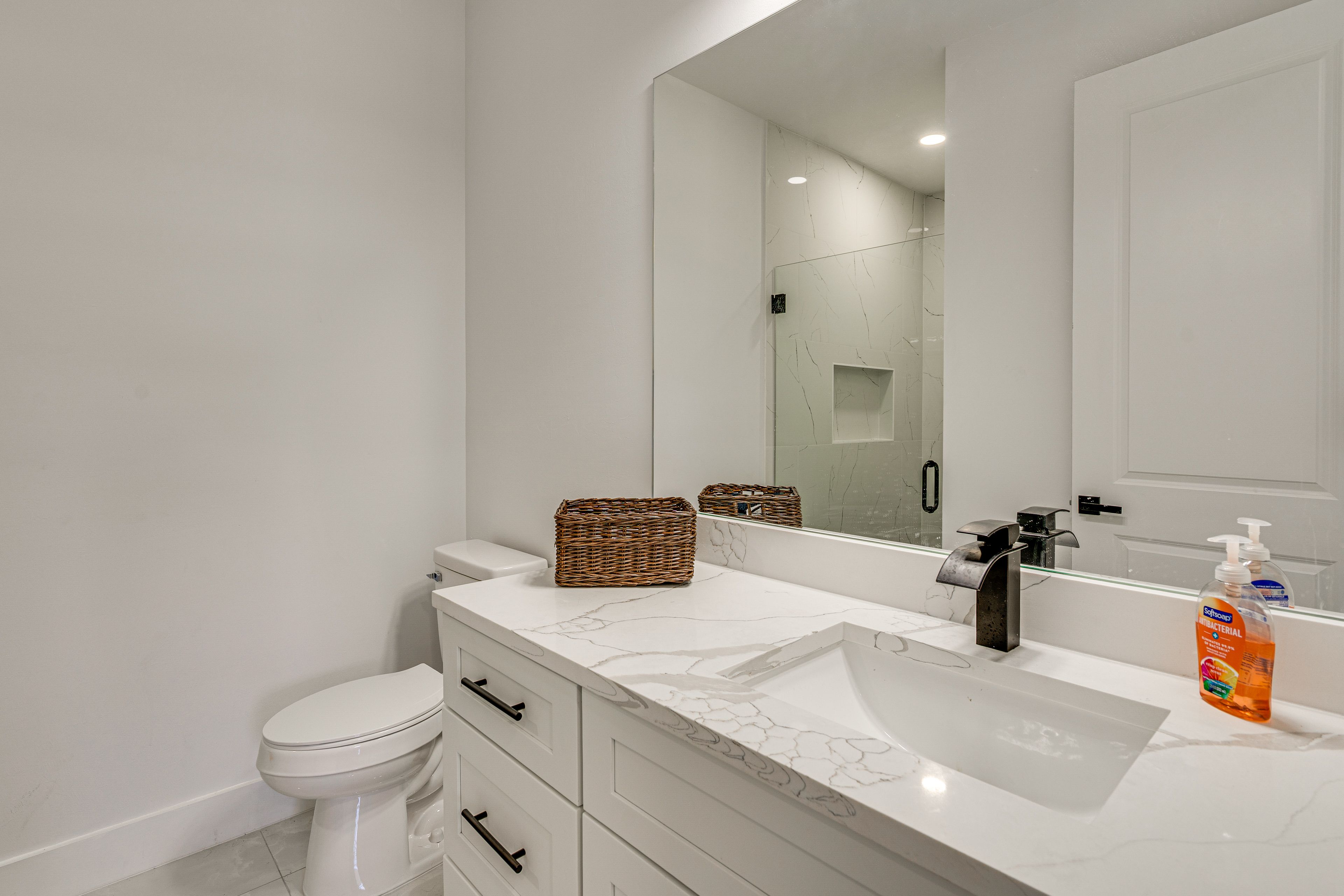 En-Suite Bathroom | Towels Provided