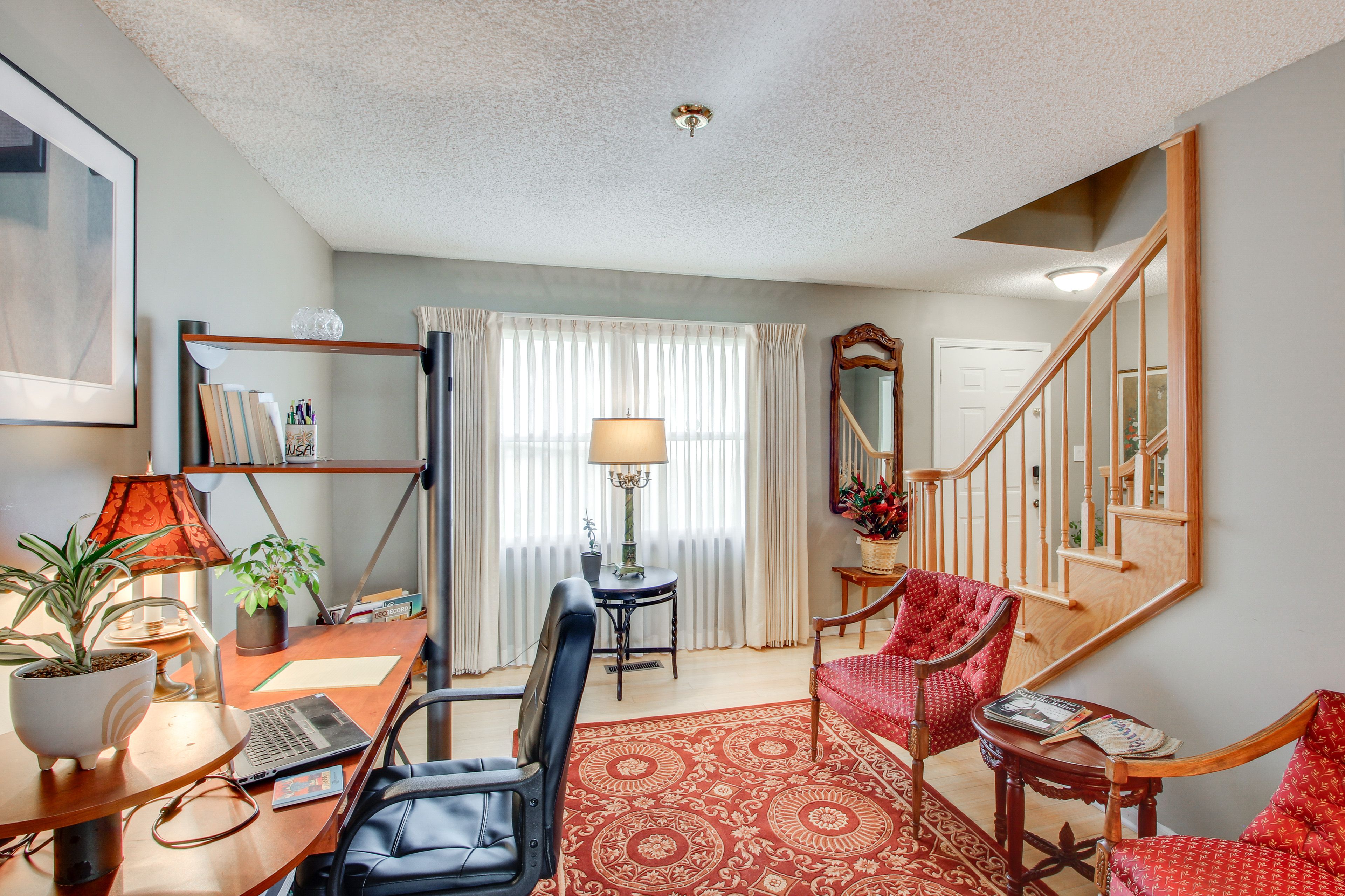 Office | 1st Floor | Free WiFi | Board Games