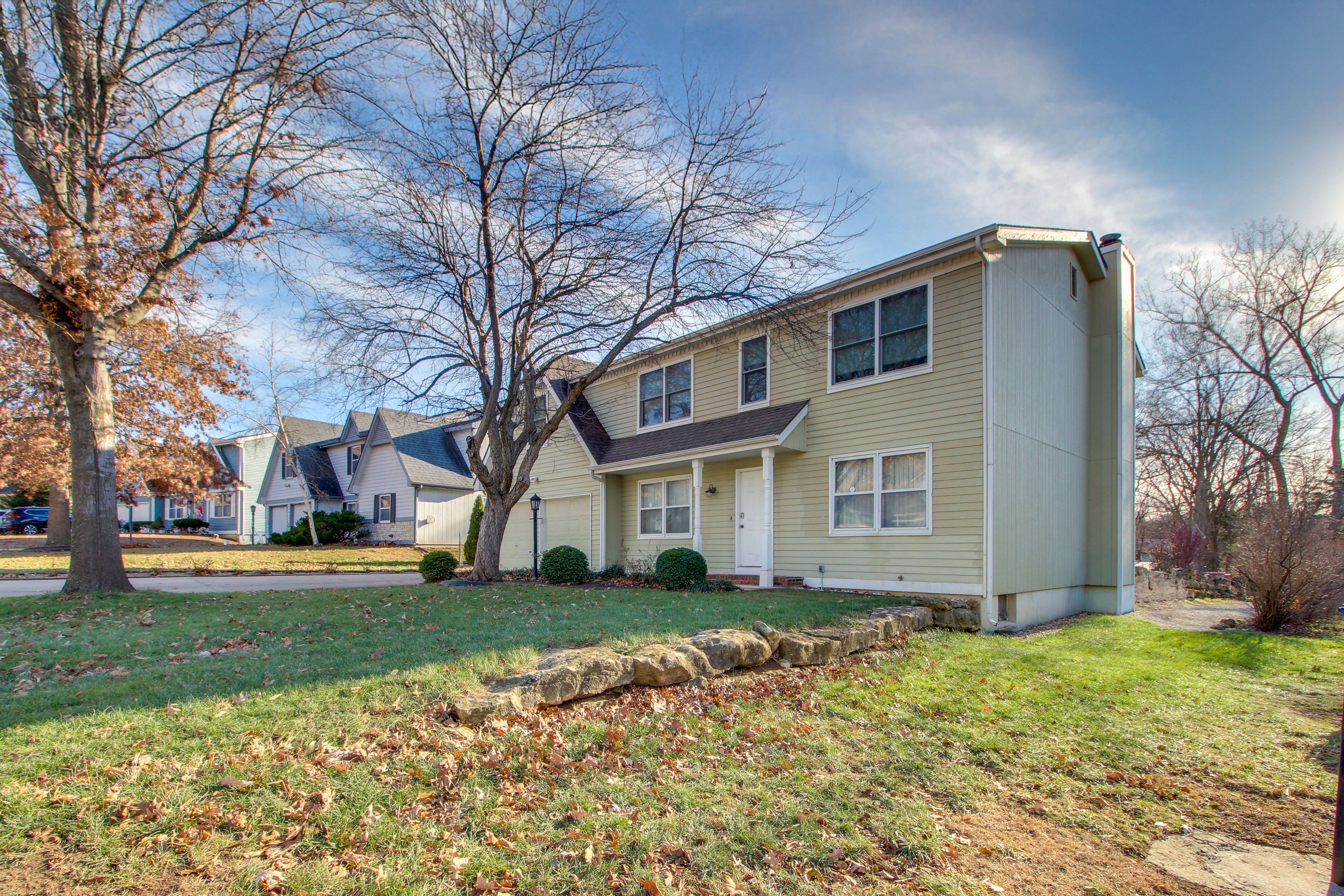 2-Story House | 3 Mi to Massachusetts Street