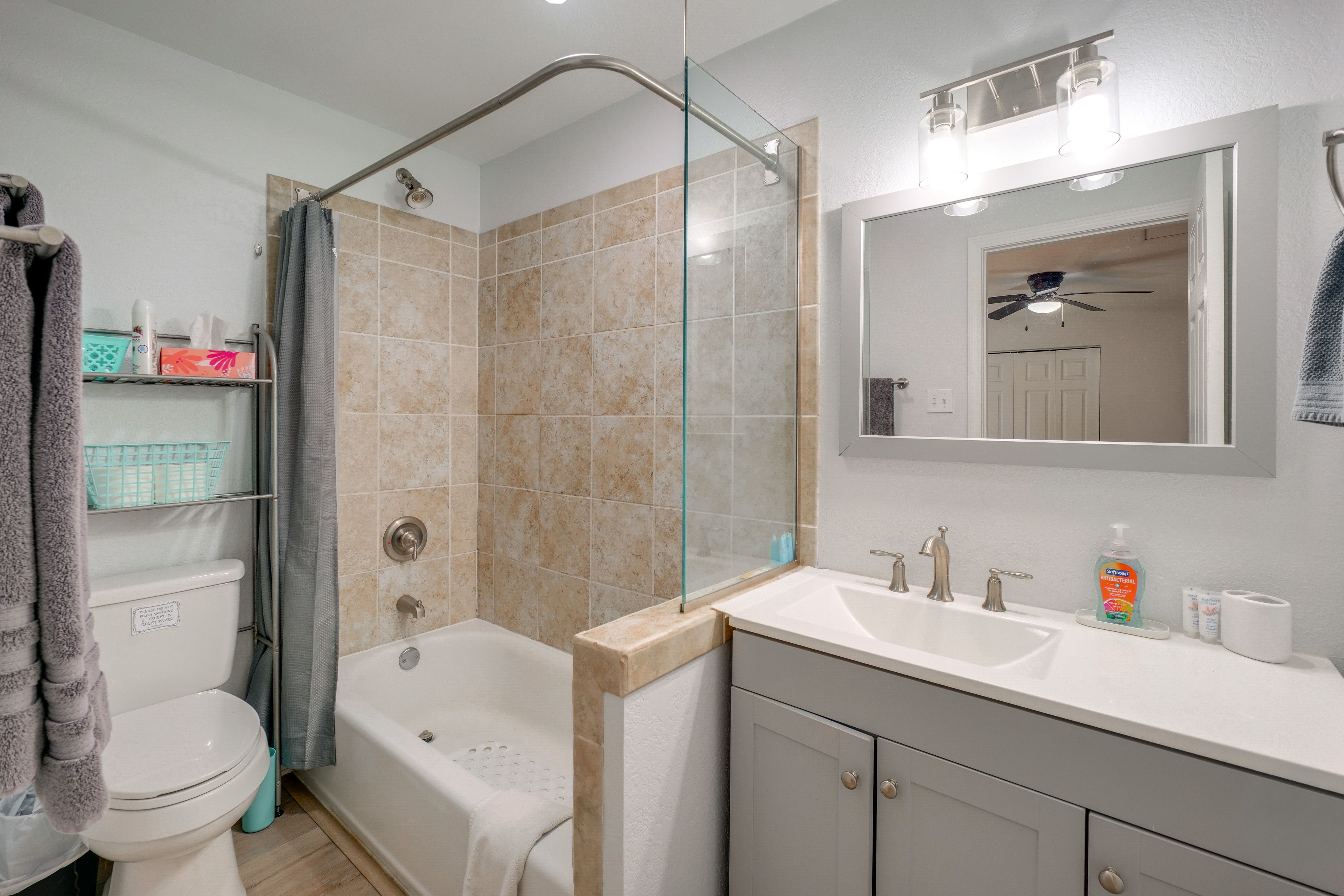 En-Suite Bathroom | Towels & Linens Provided
