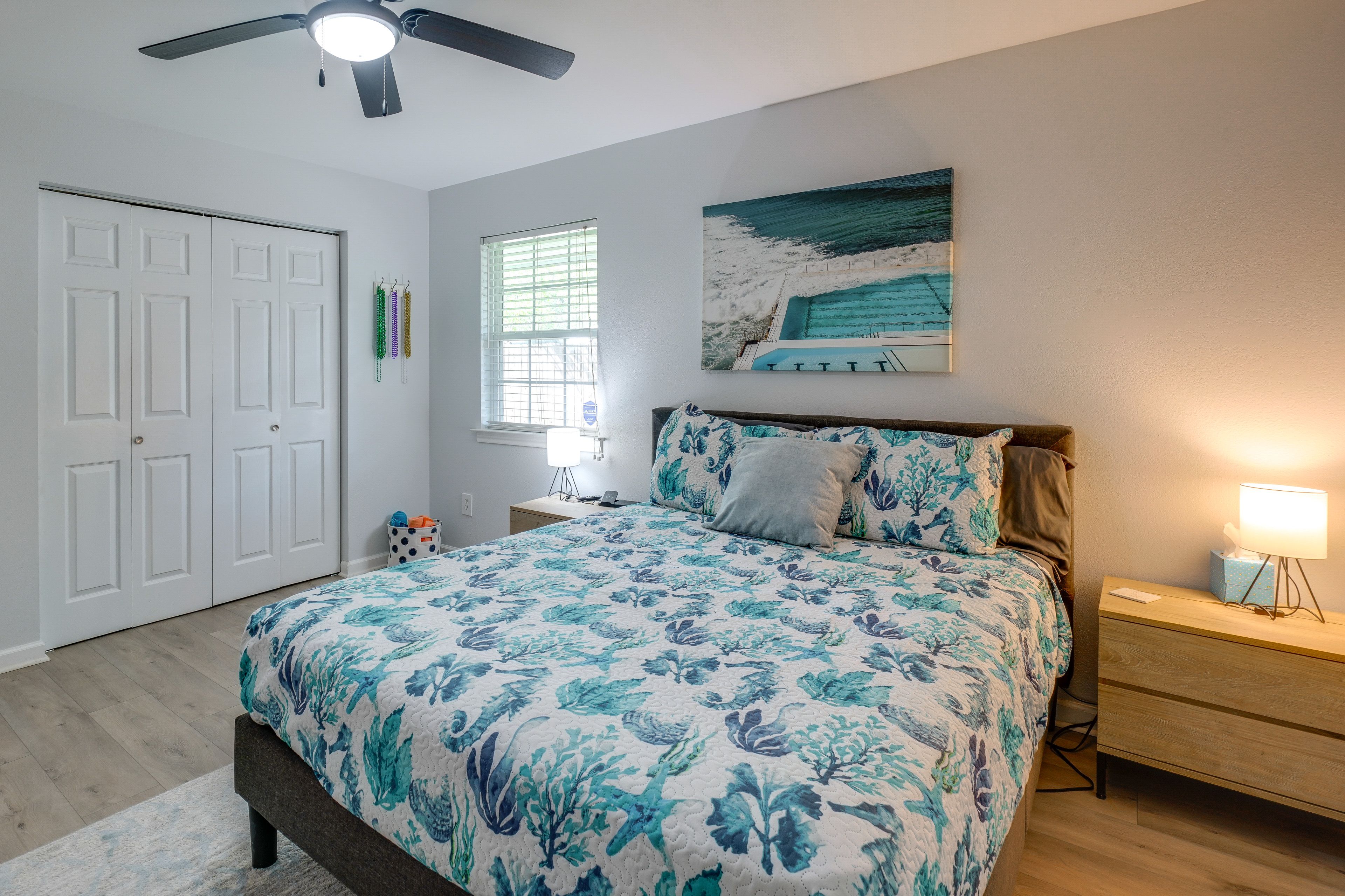 Bedroom | Queen Bed | En-Suite Bathroom