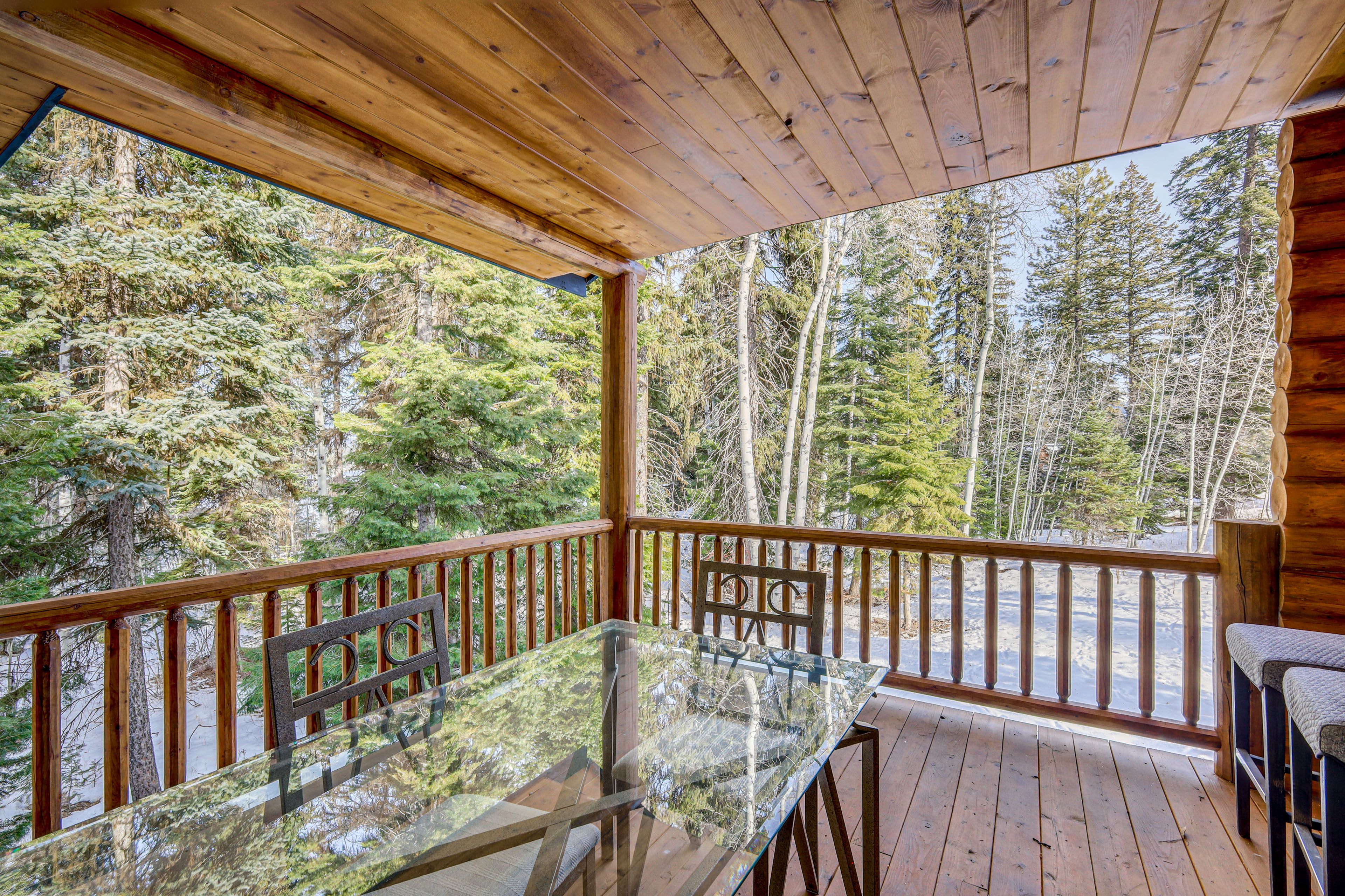 Private Deck | Outdoor Dining | Gas Grill