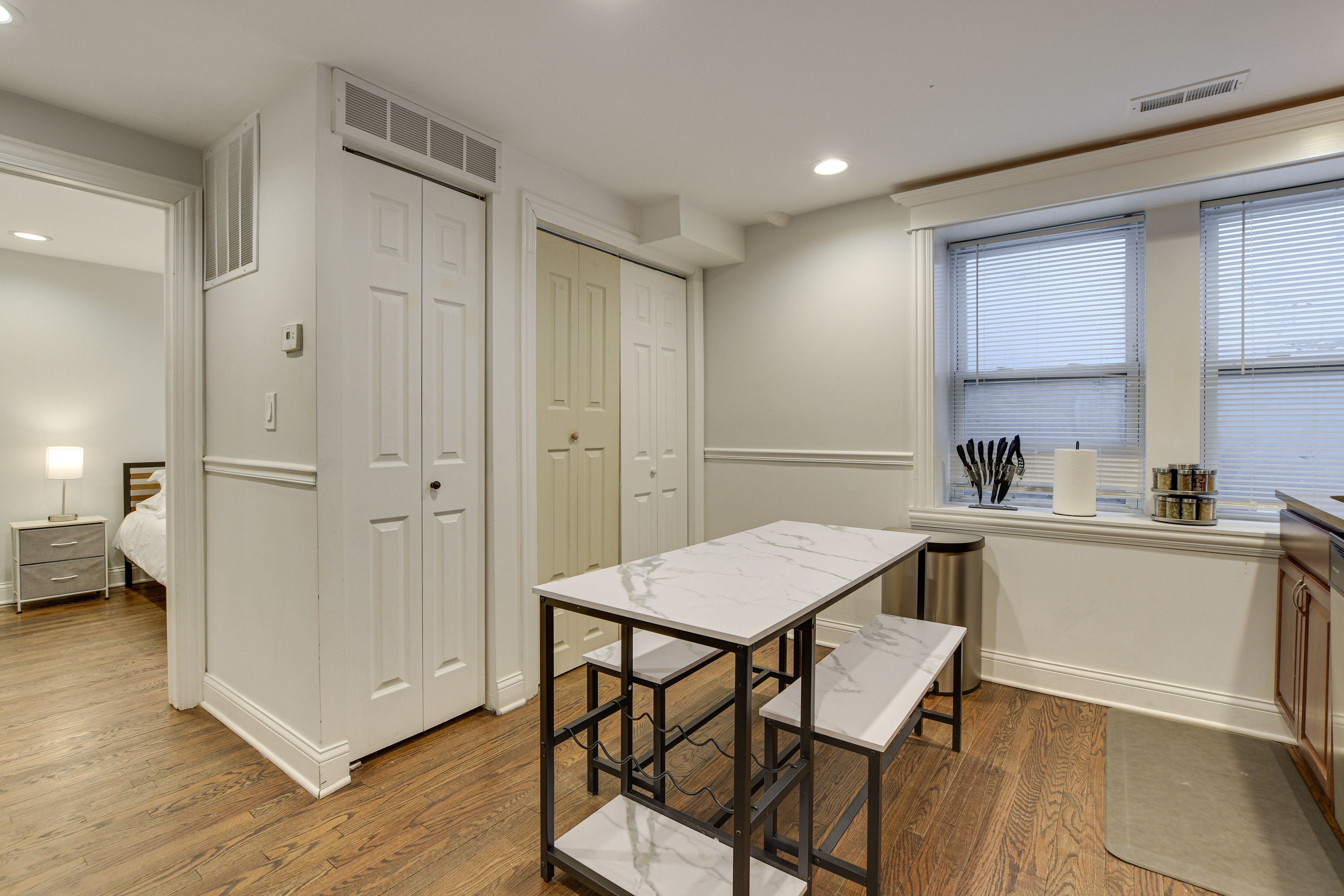 Dining Area | Dishware & Flatware