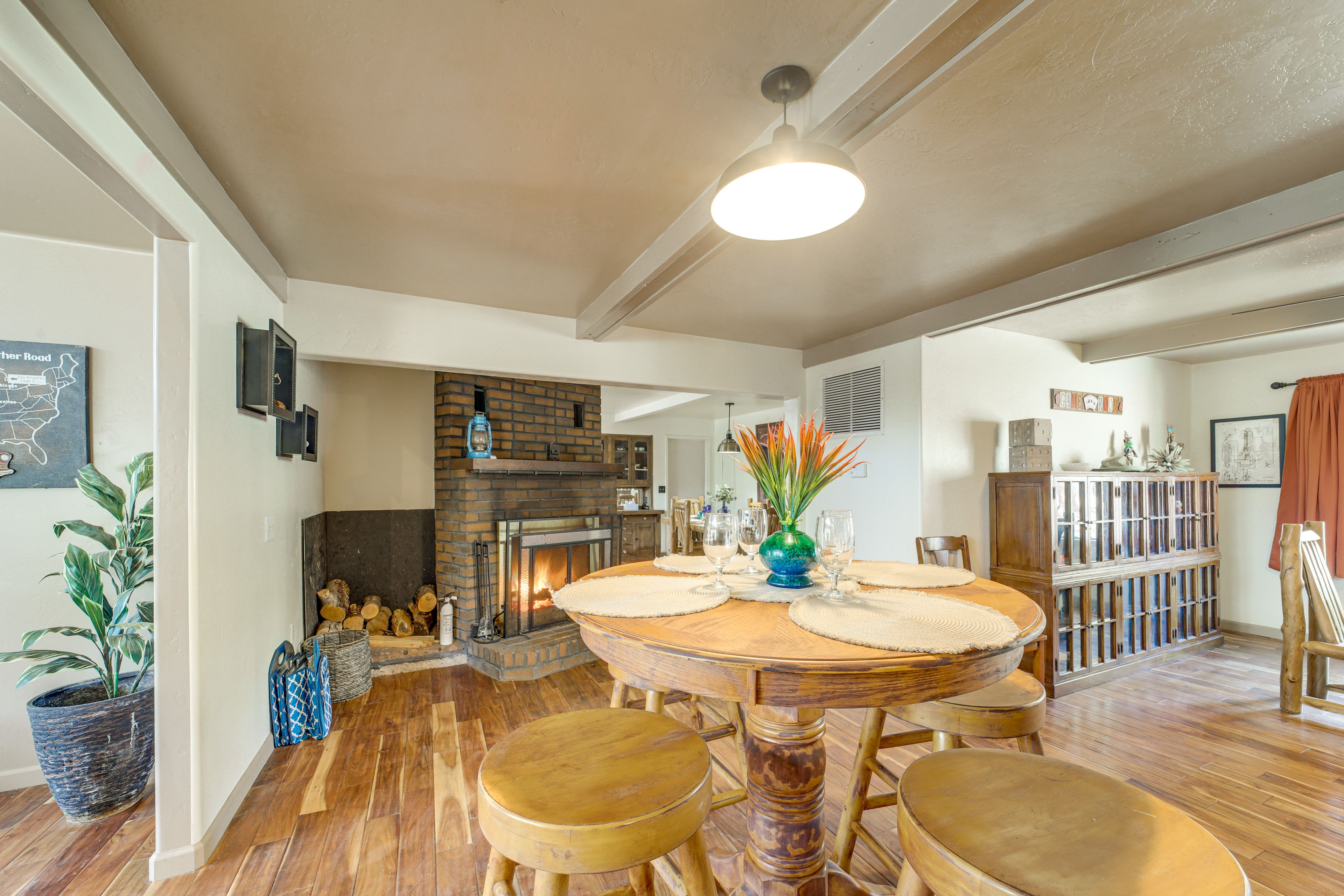 Dining Area | High-Top Table | 1st Floor