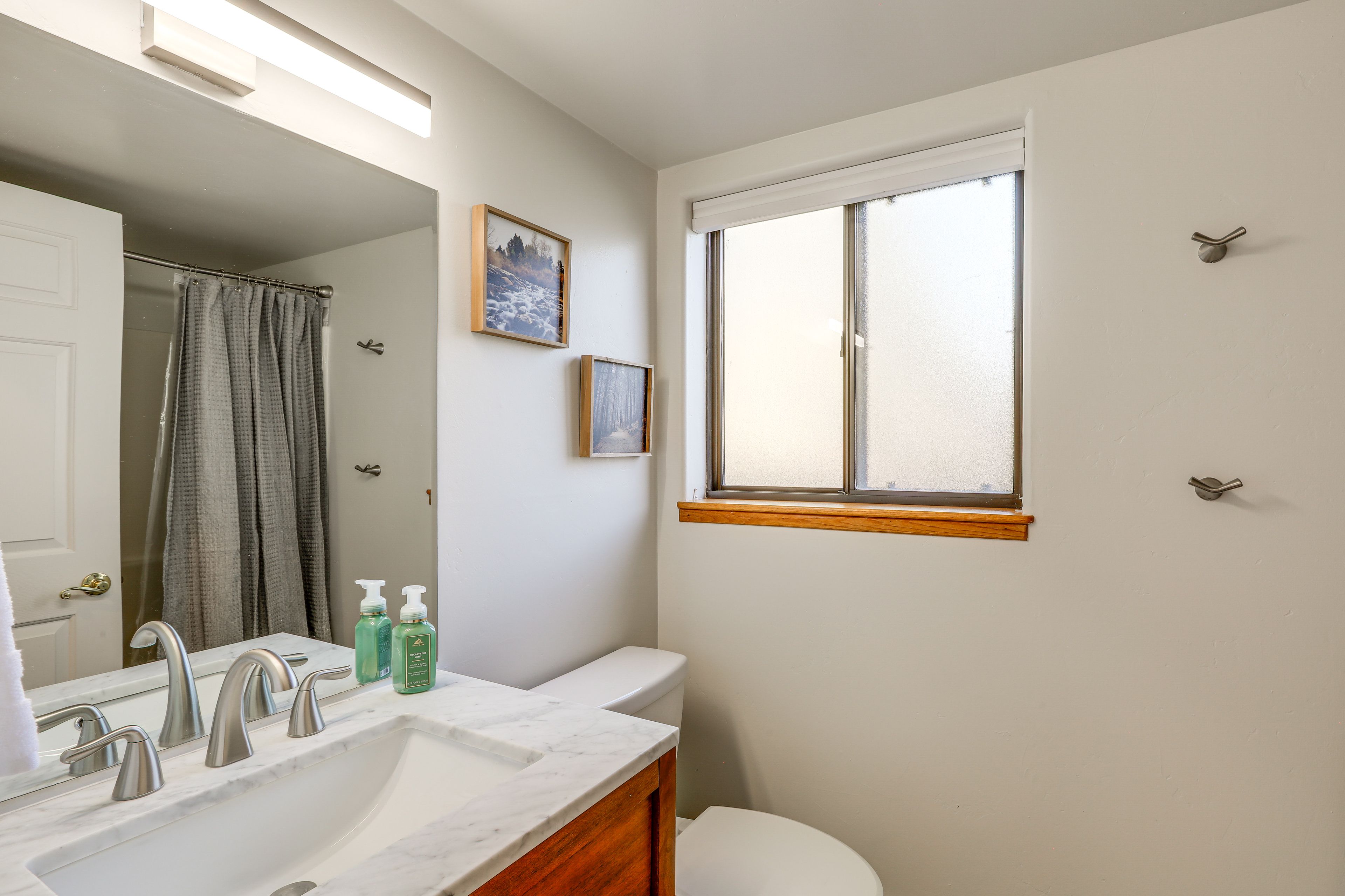 Bathroom | Towels Provided | 1st Floor