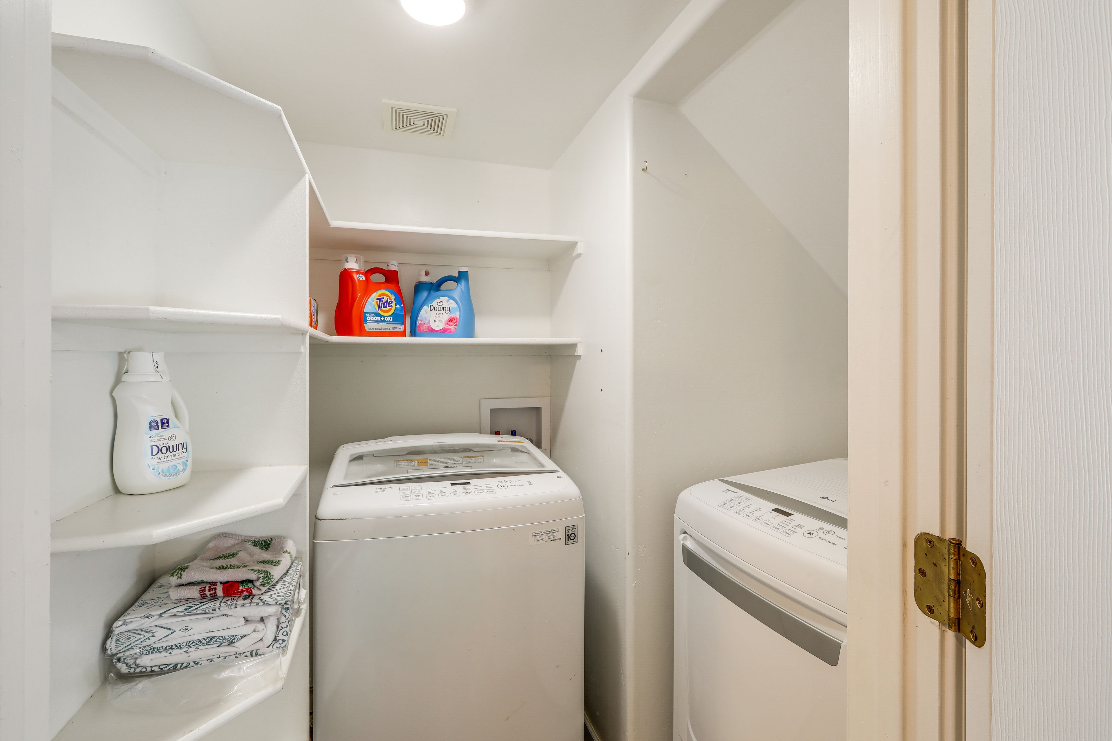 Laundry Room | 1st Floor