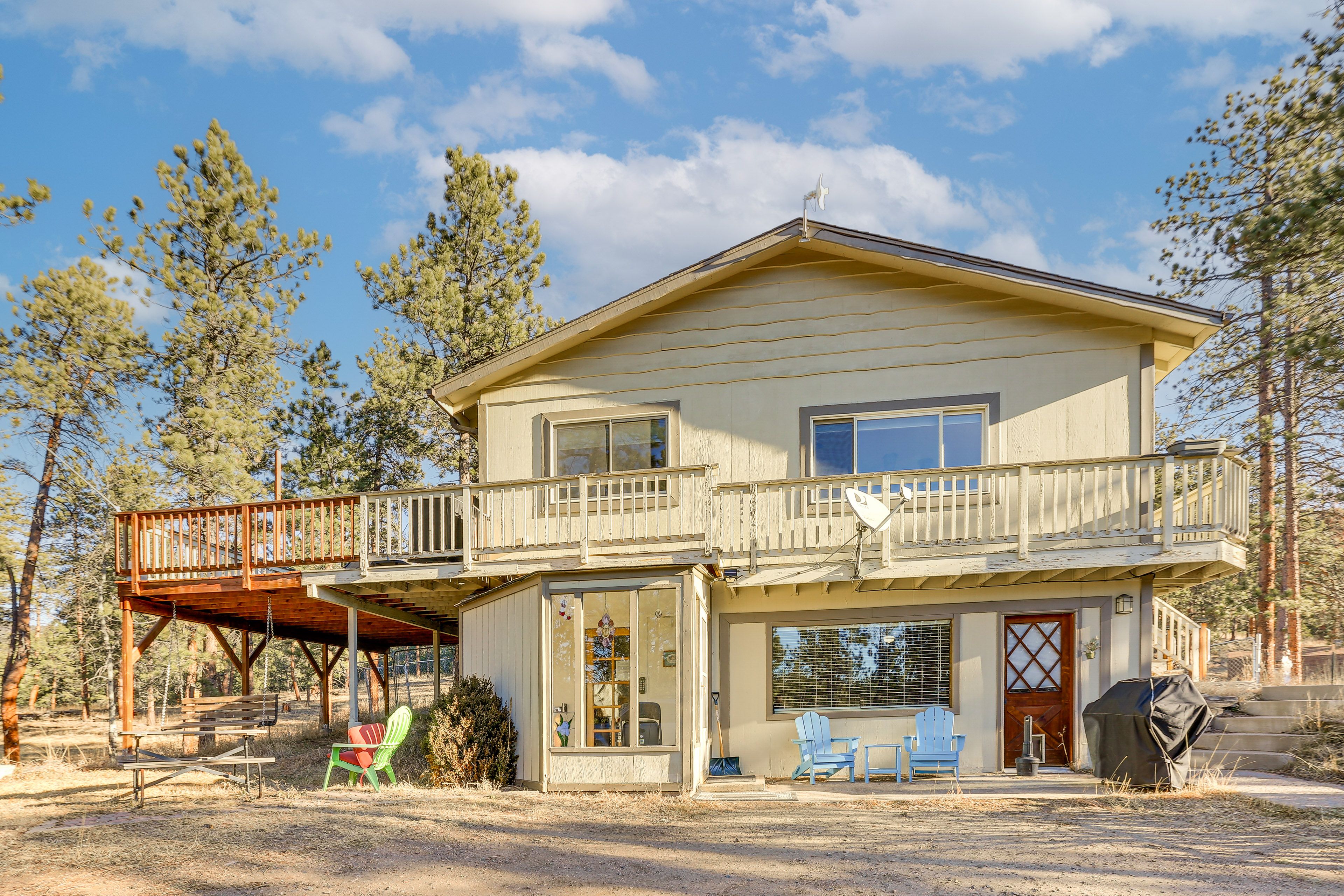 Exterior | Single-Story Unit on 1st Floor