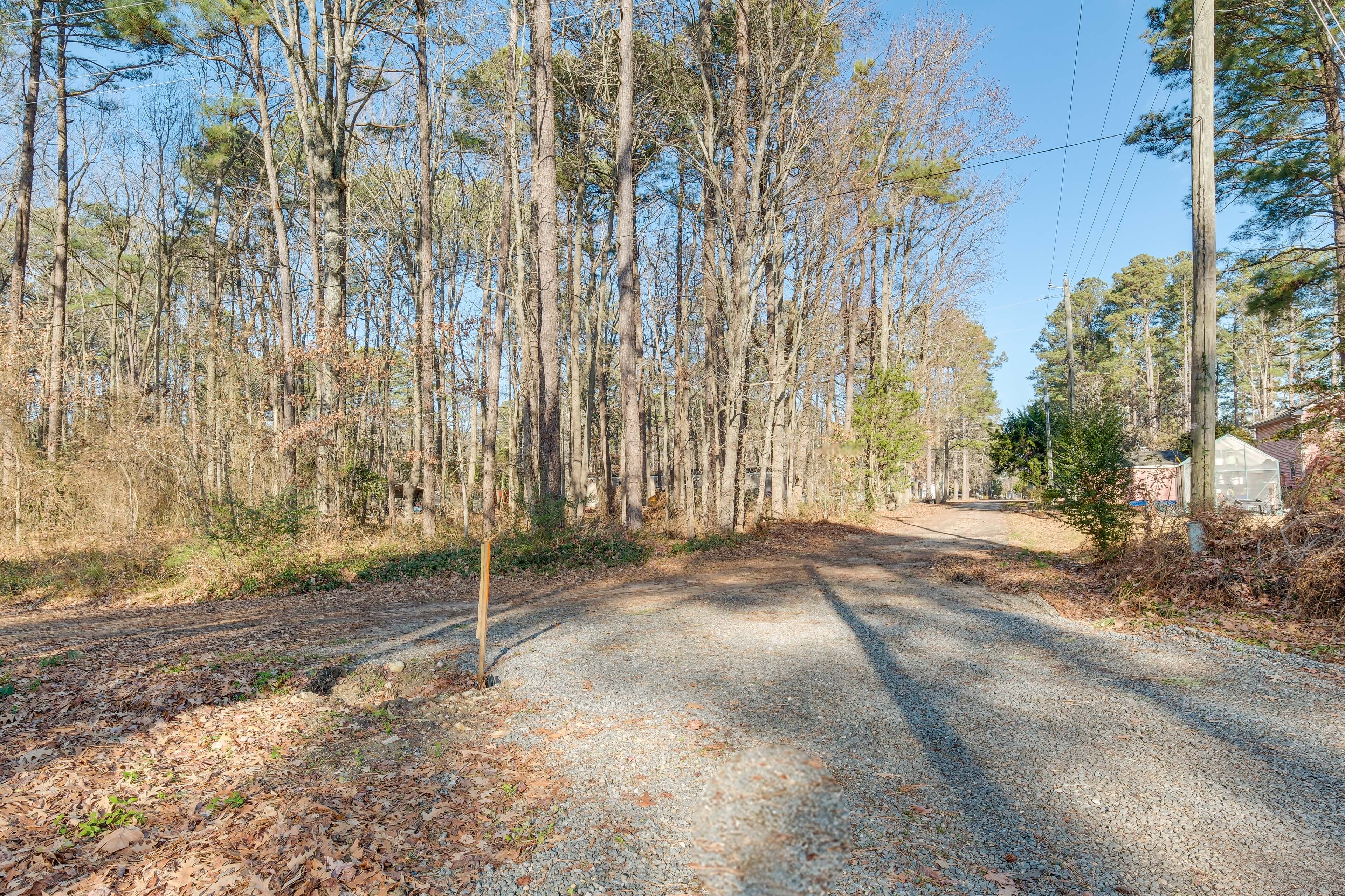Parking | Driveway (2 Vehicles)