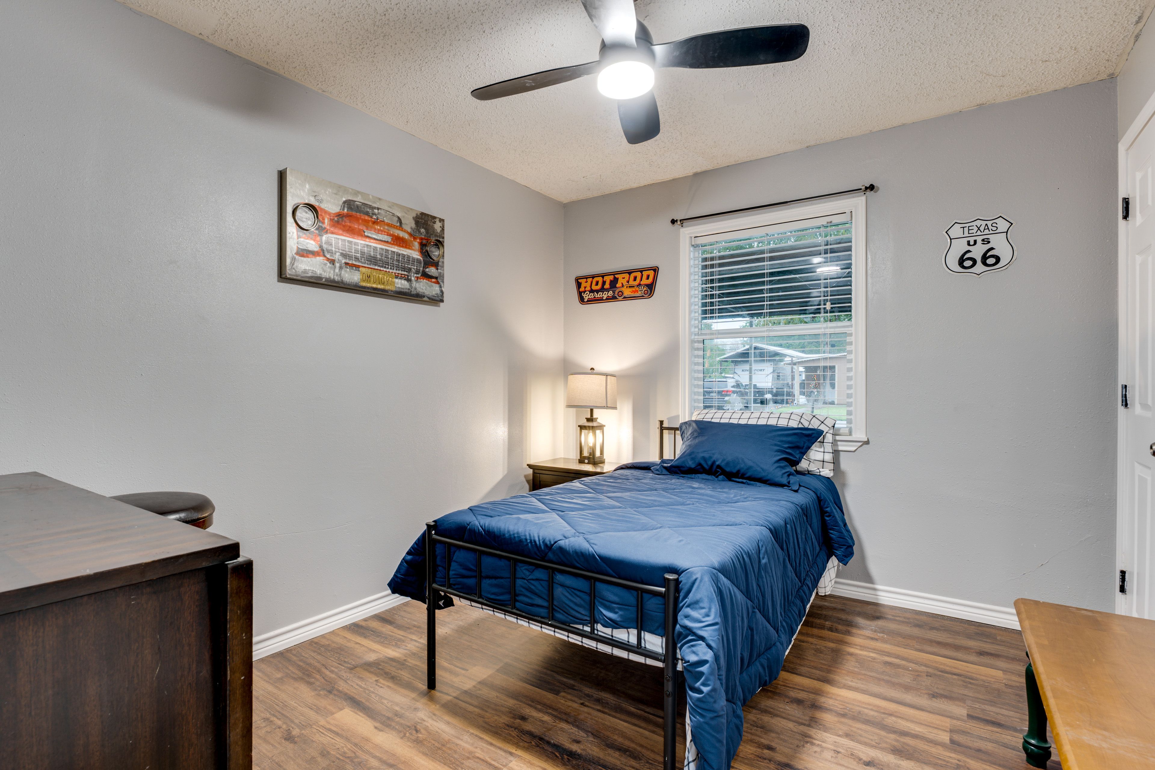 Bedroom 2 | Twin Bed