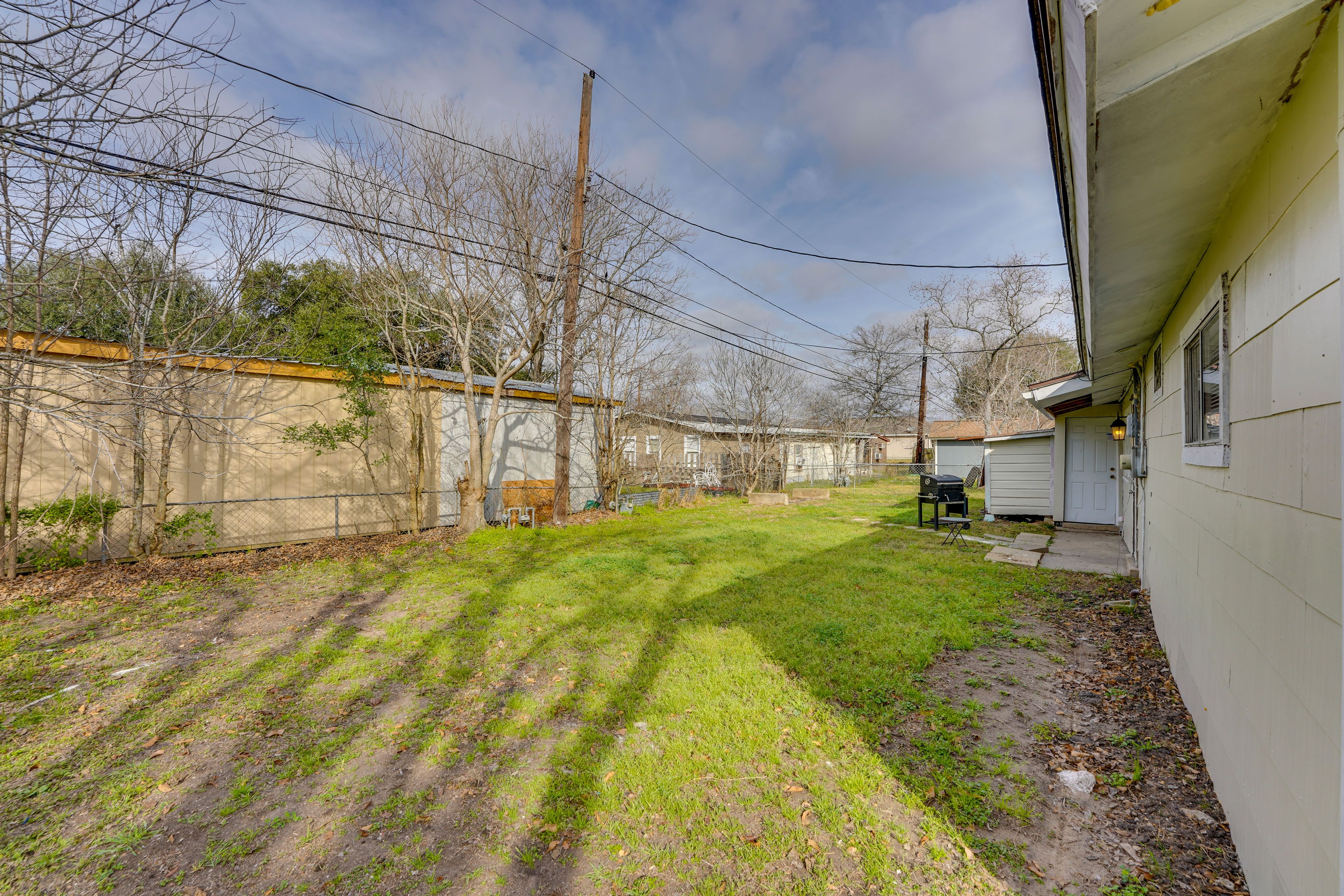 Fully Fenced Backyard | Charcoal Grill