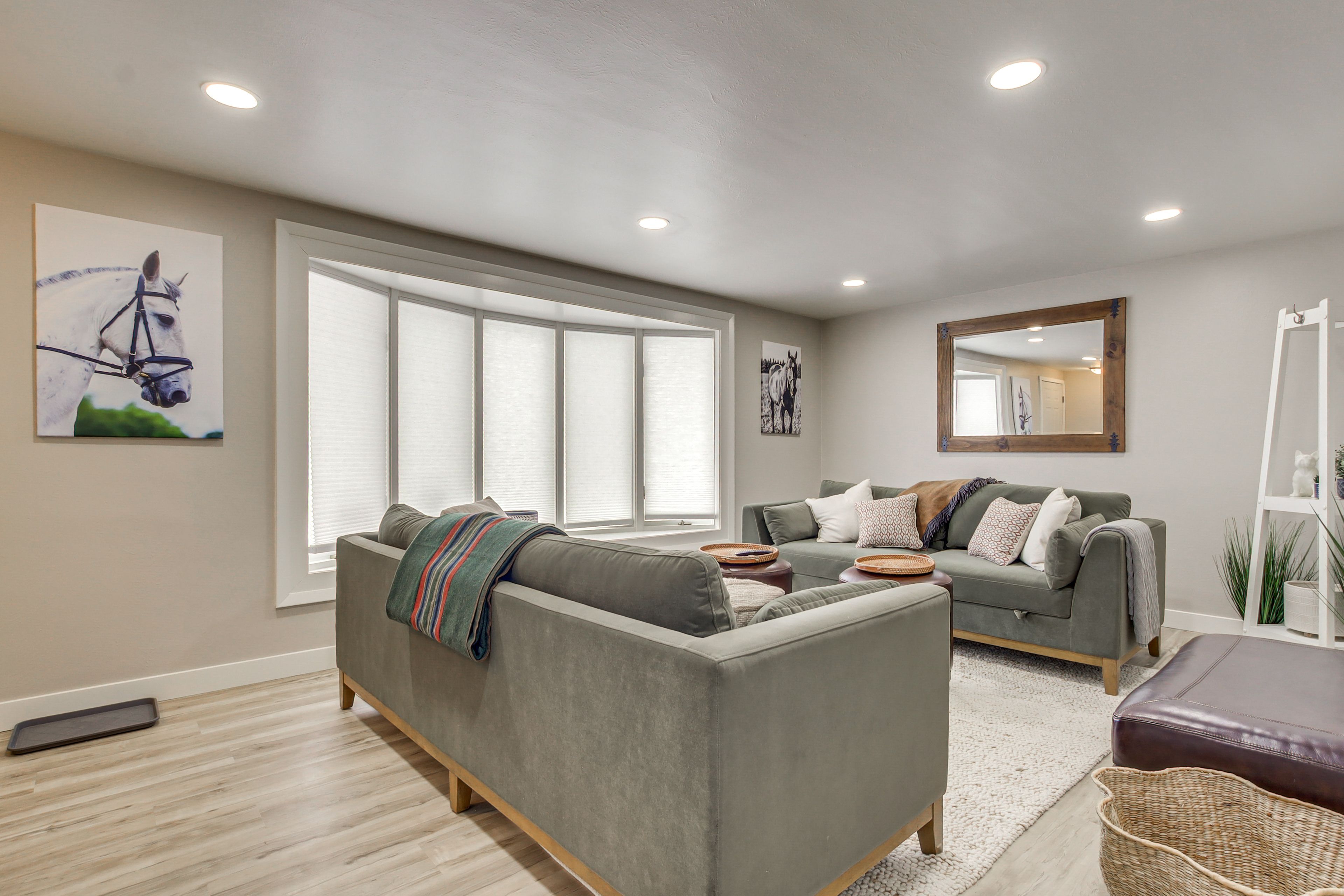 Green Bay Vacation Rental | 4BR | 2BA | Stairs Required | 2,388 Sq Ft