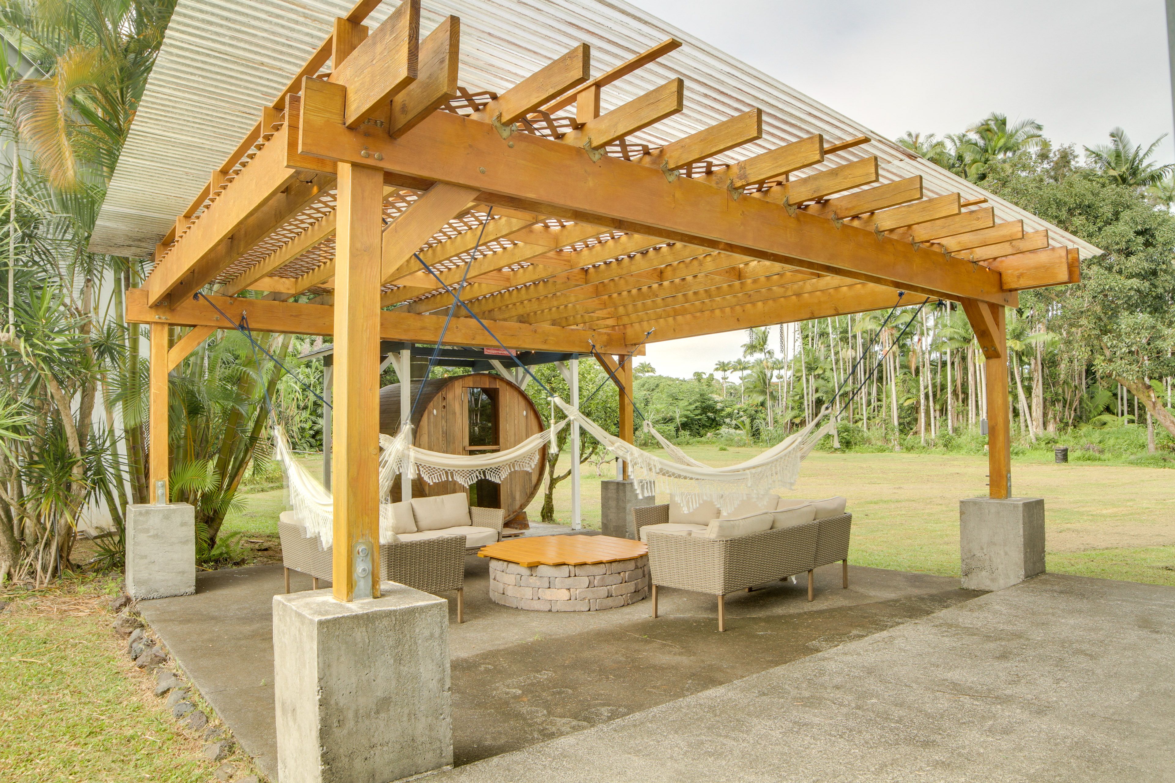 Papaikou Vacation Rental | 5BR | 3BA | Stairs Required | 2,200 Sq Ft