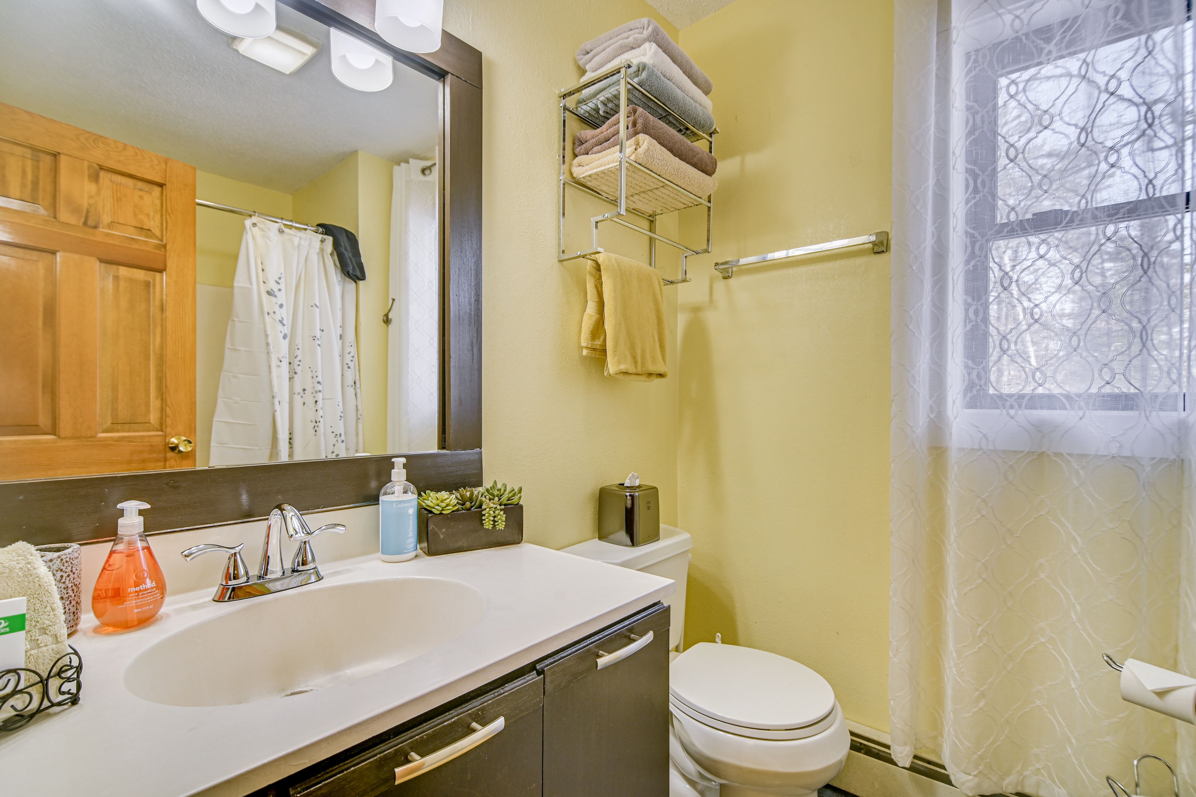 Full Bathroom | Basement