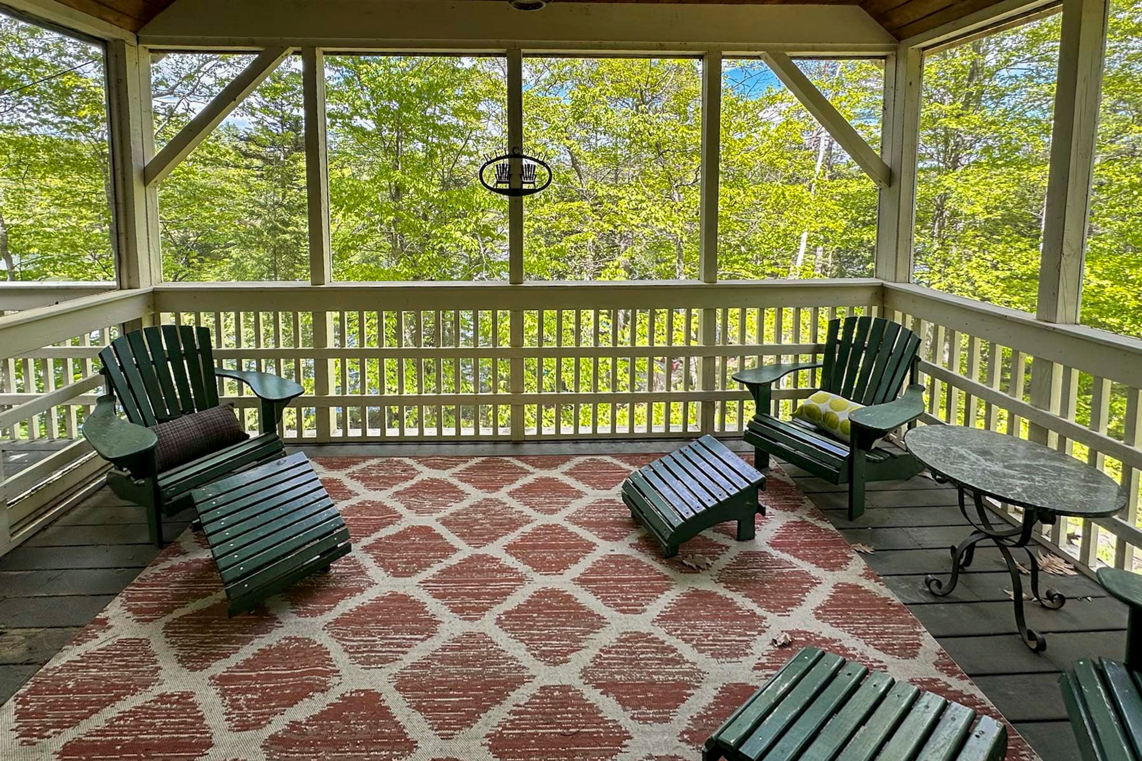 Screened-In Porch | 1st Floor