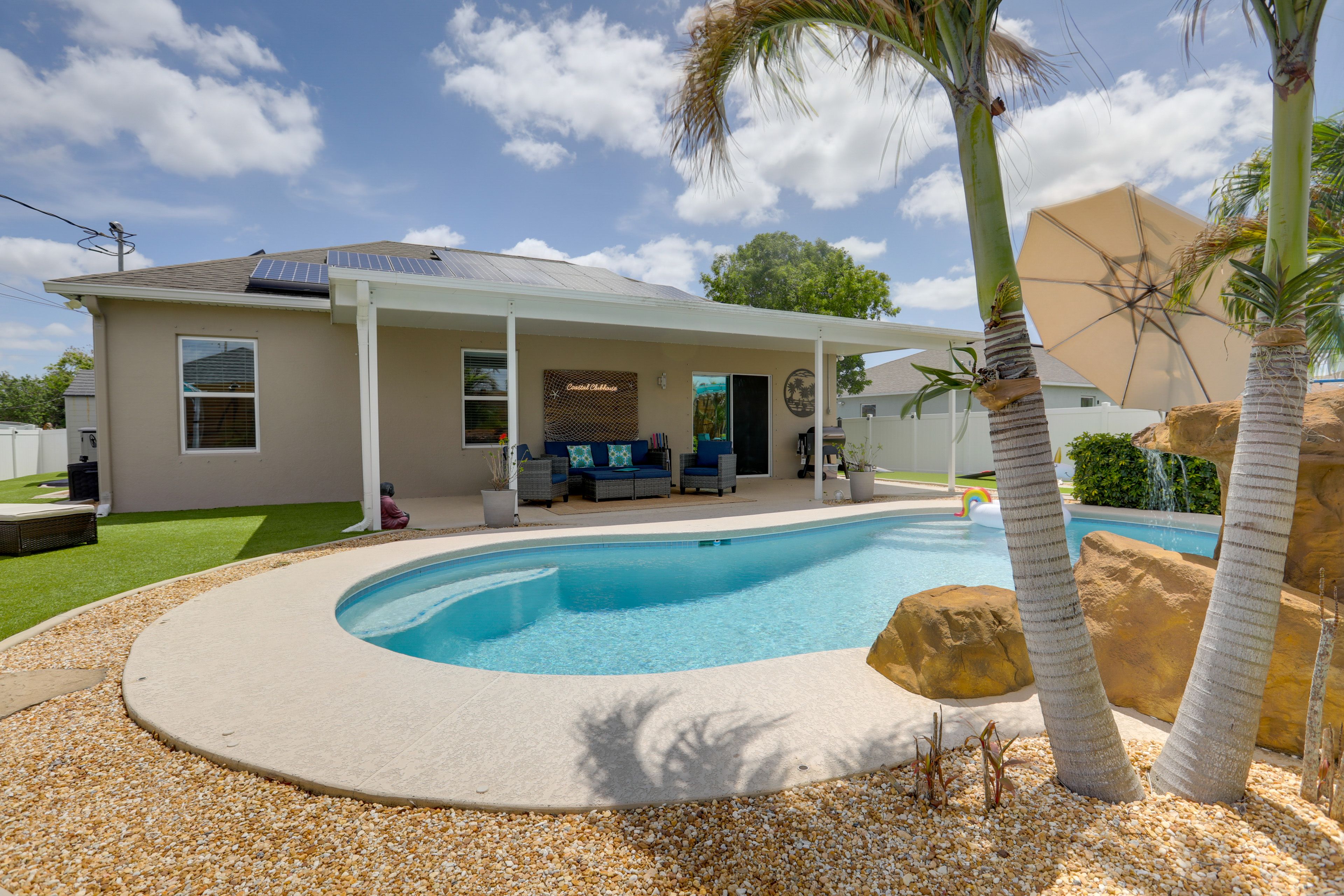 Port St. Lucie Vacation Rental | 4BR | 2BA | 1,500 Sq Ft | Step to Enter
